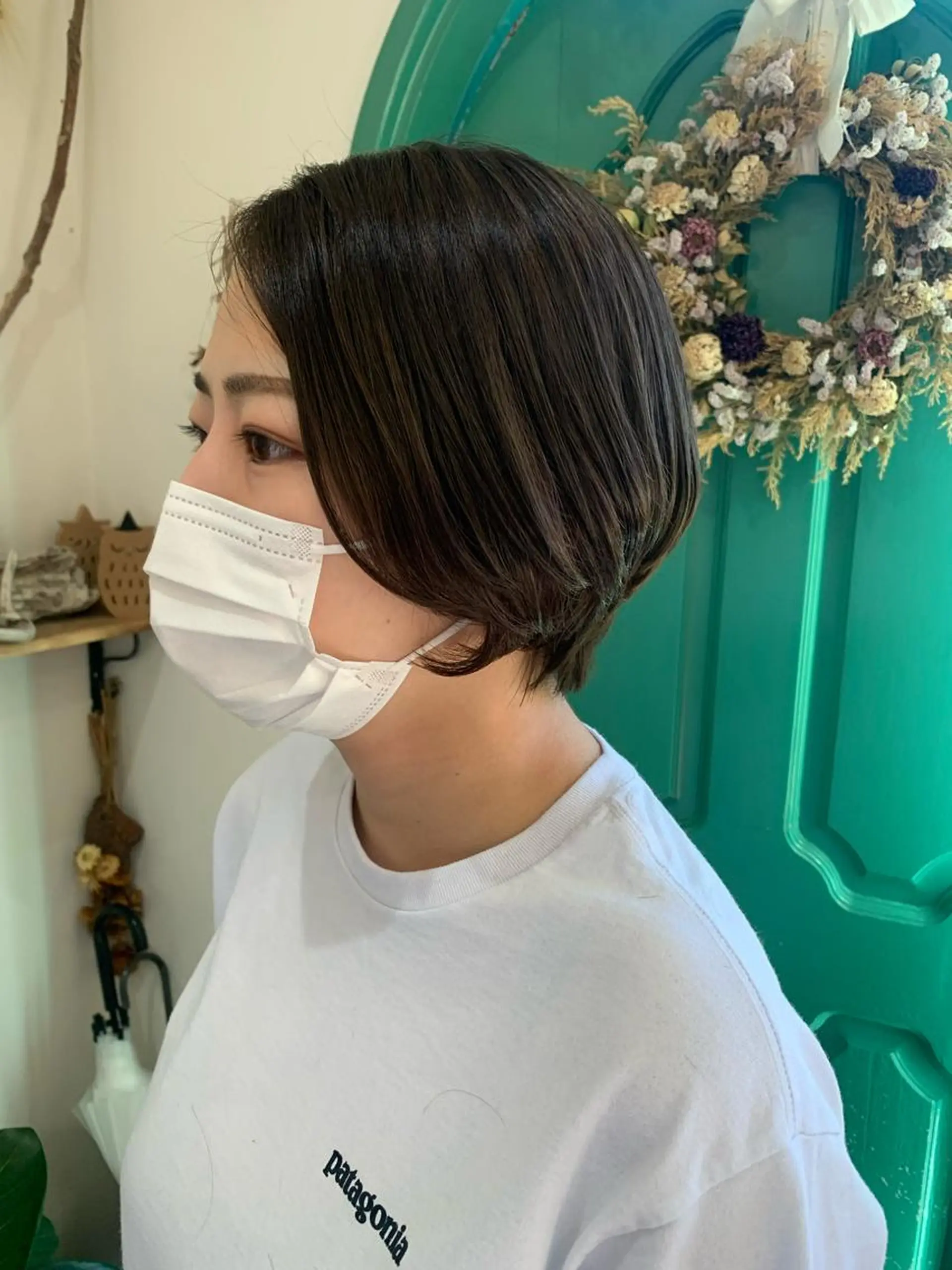 ショート カット ヘアカラー 佐藤 美咲のヘアスタイル