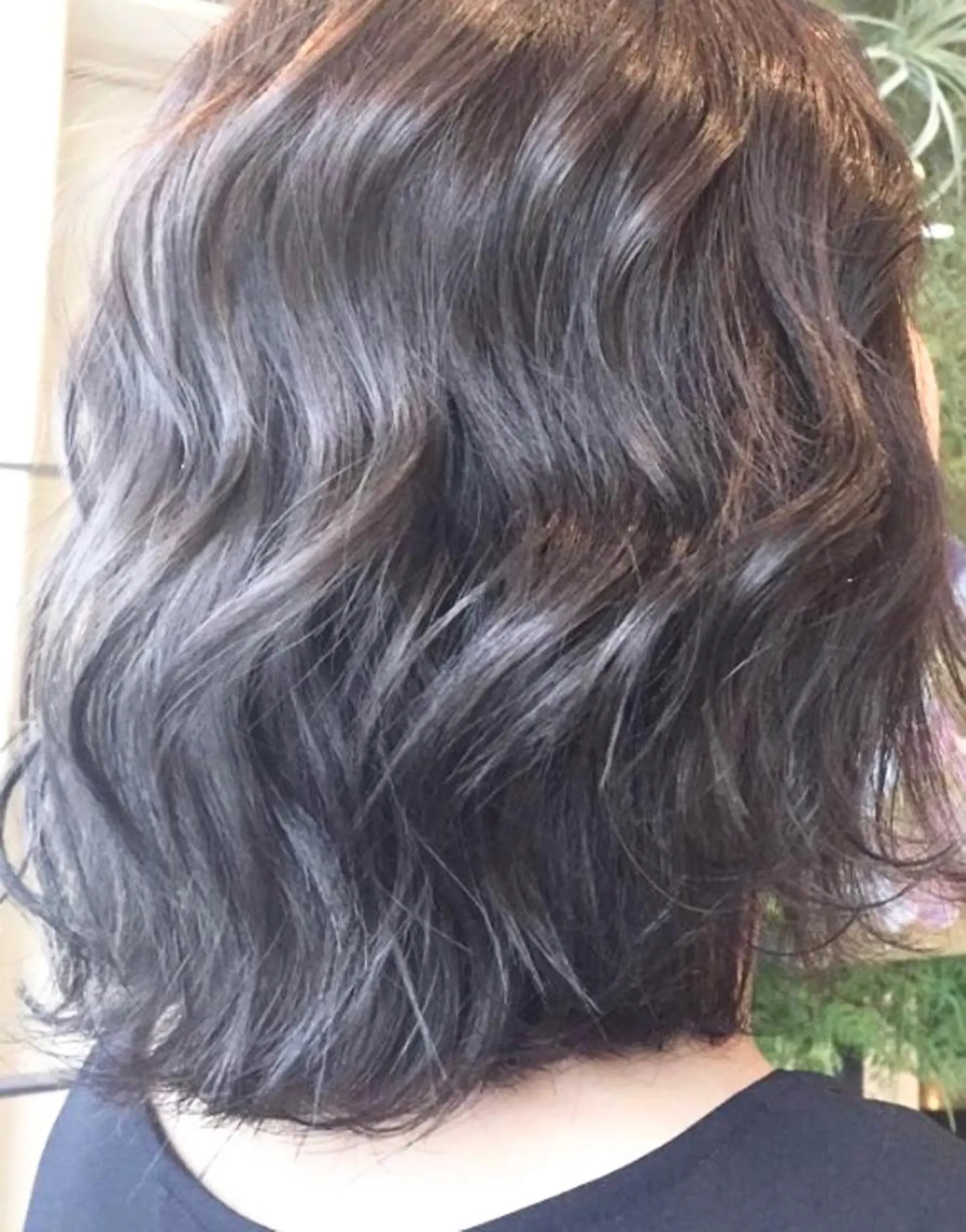 ミディアム カラー ヘアカラー Hanna by W_SALONのヘアスタイル