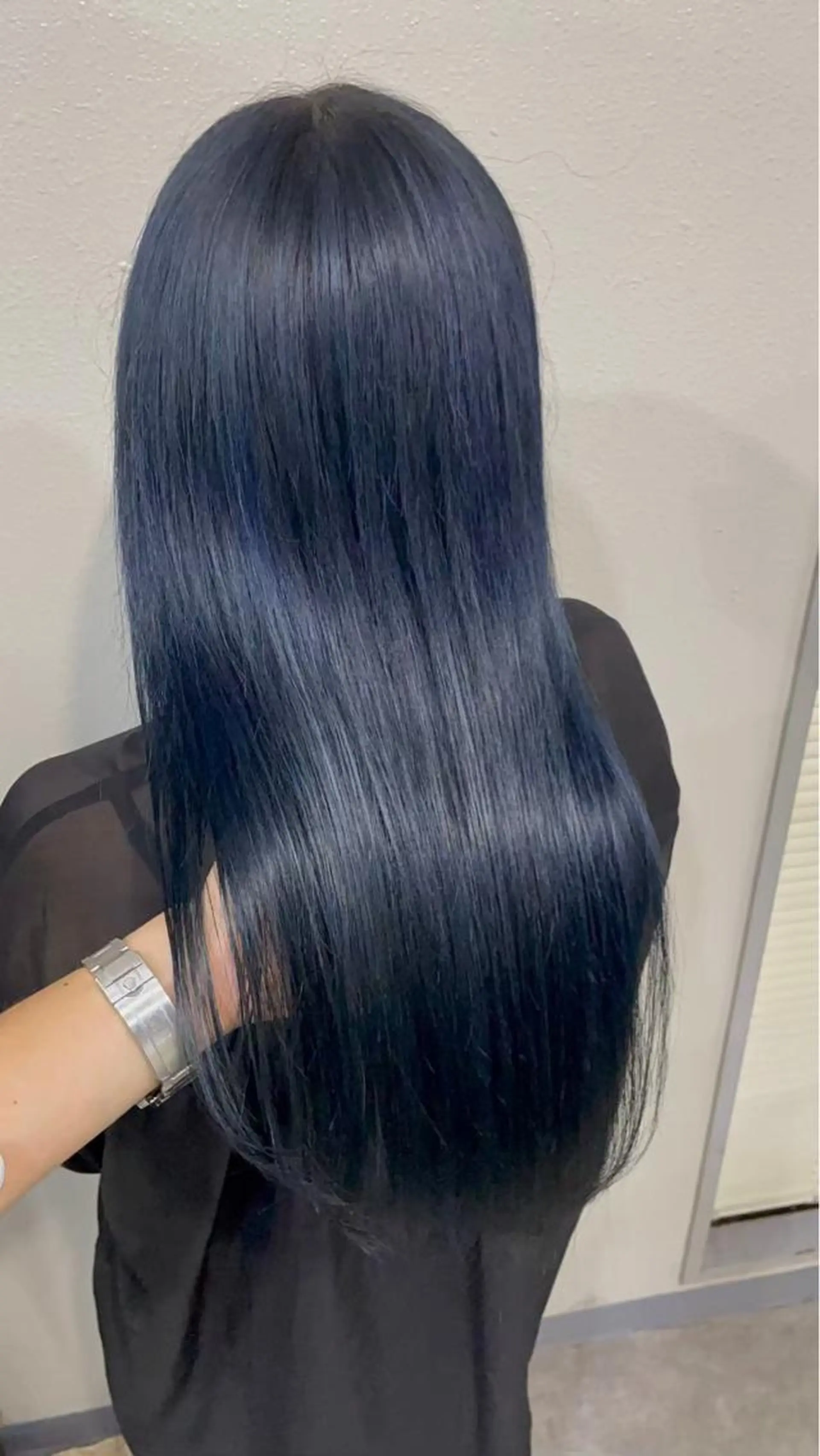 ロング カラー ショートボブ バレイヤージュ 黒髪 ブリーチ ブルーカラー PERCUT大阪堀江店所属・メンズヘアのカリスマ 北地　空のヘアスタイル