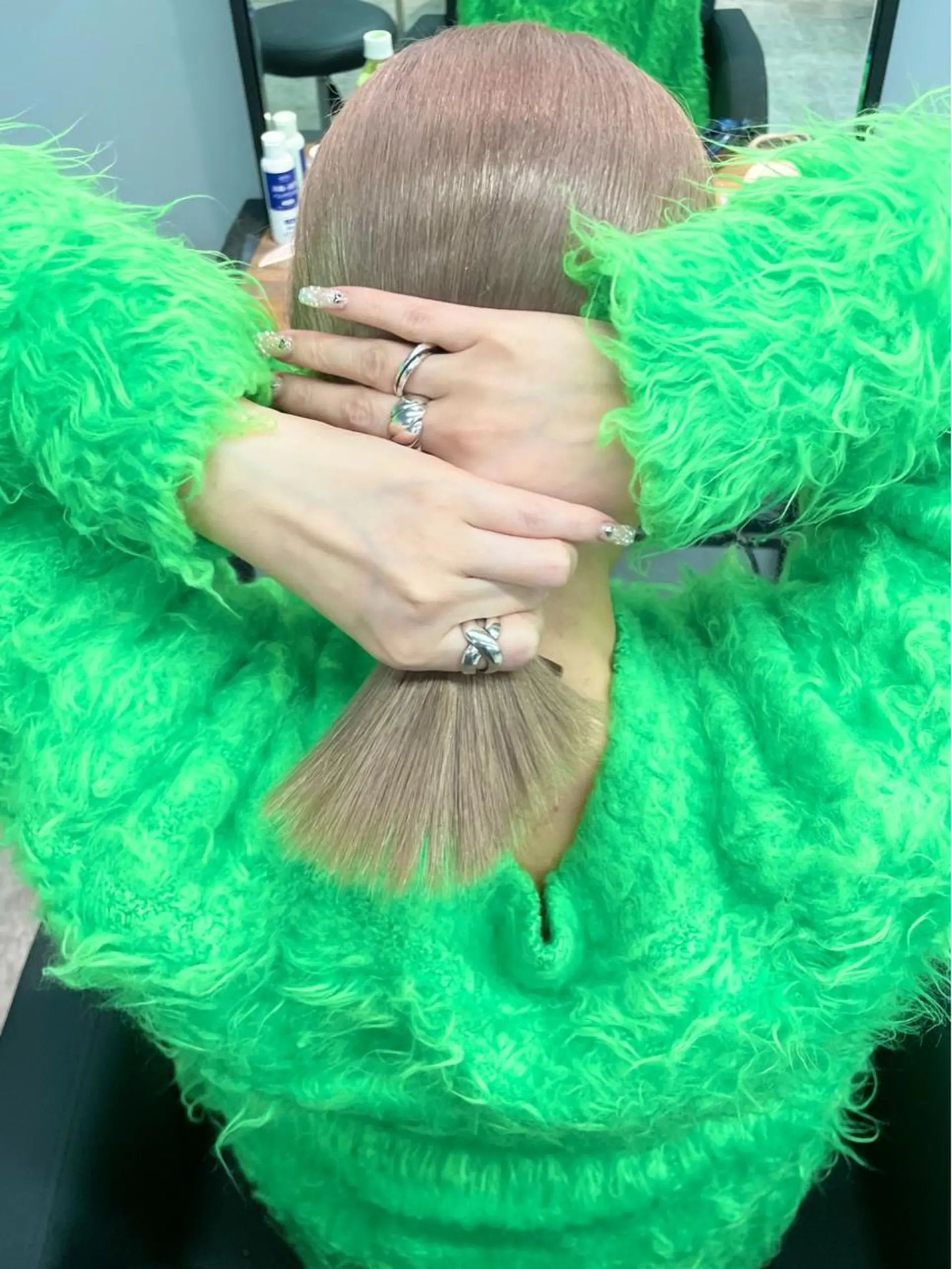 ミディアム カラー ブリーチ ヘアカラー トリートメント 心斎橋/ブリーチ minamiのヘアスタイル