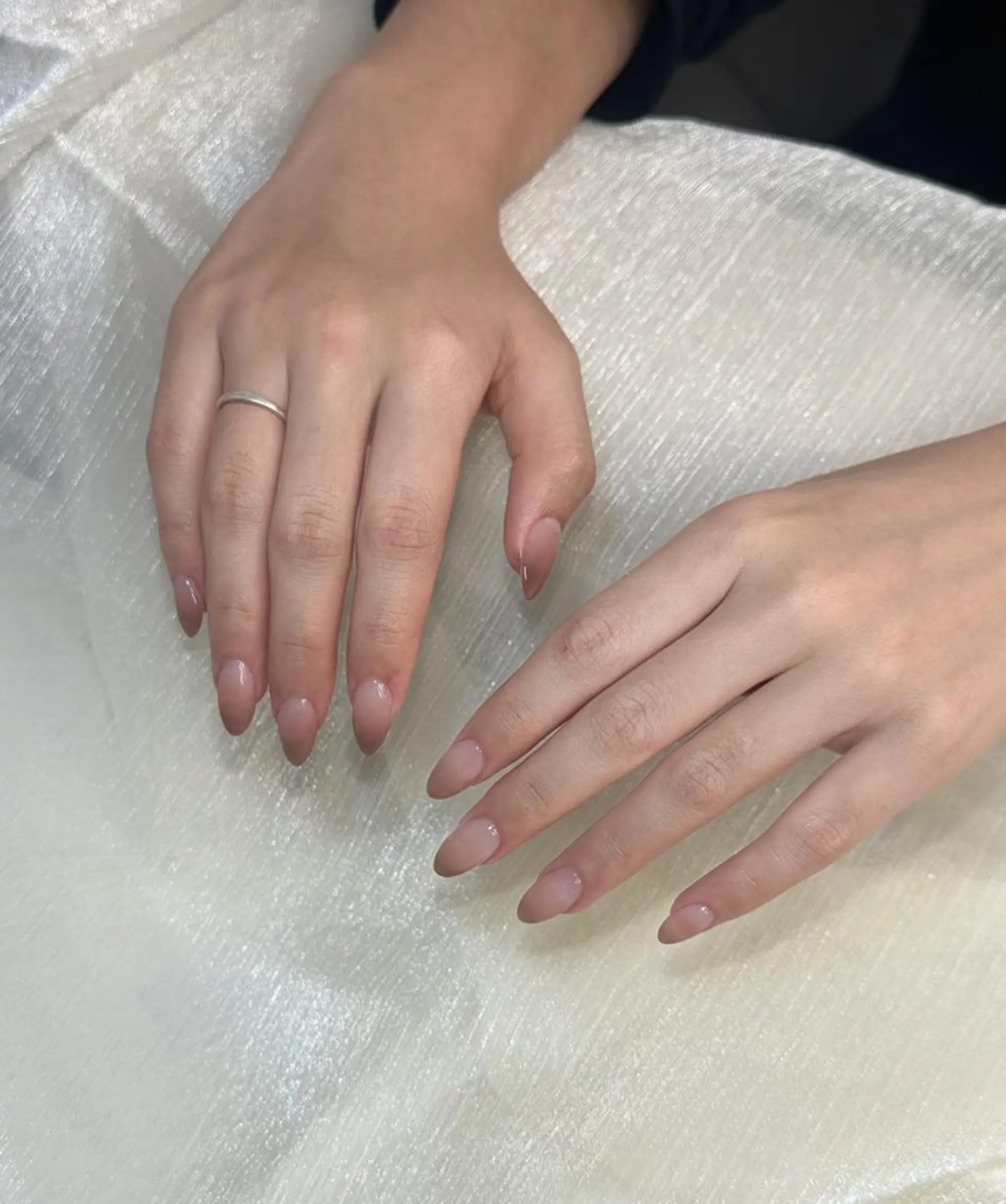 ネイル グラデーション オフィスネイル ハンドネイル DoReMi サロン 🍑モモのネイルデザイン