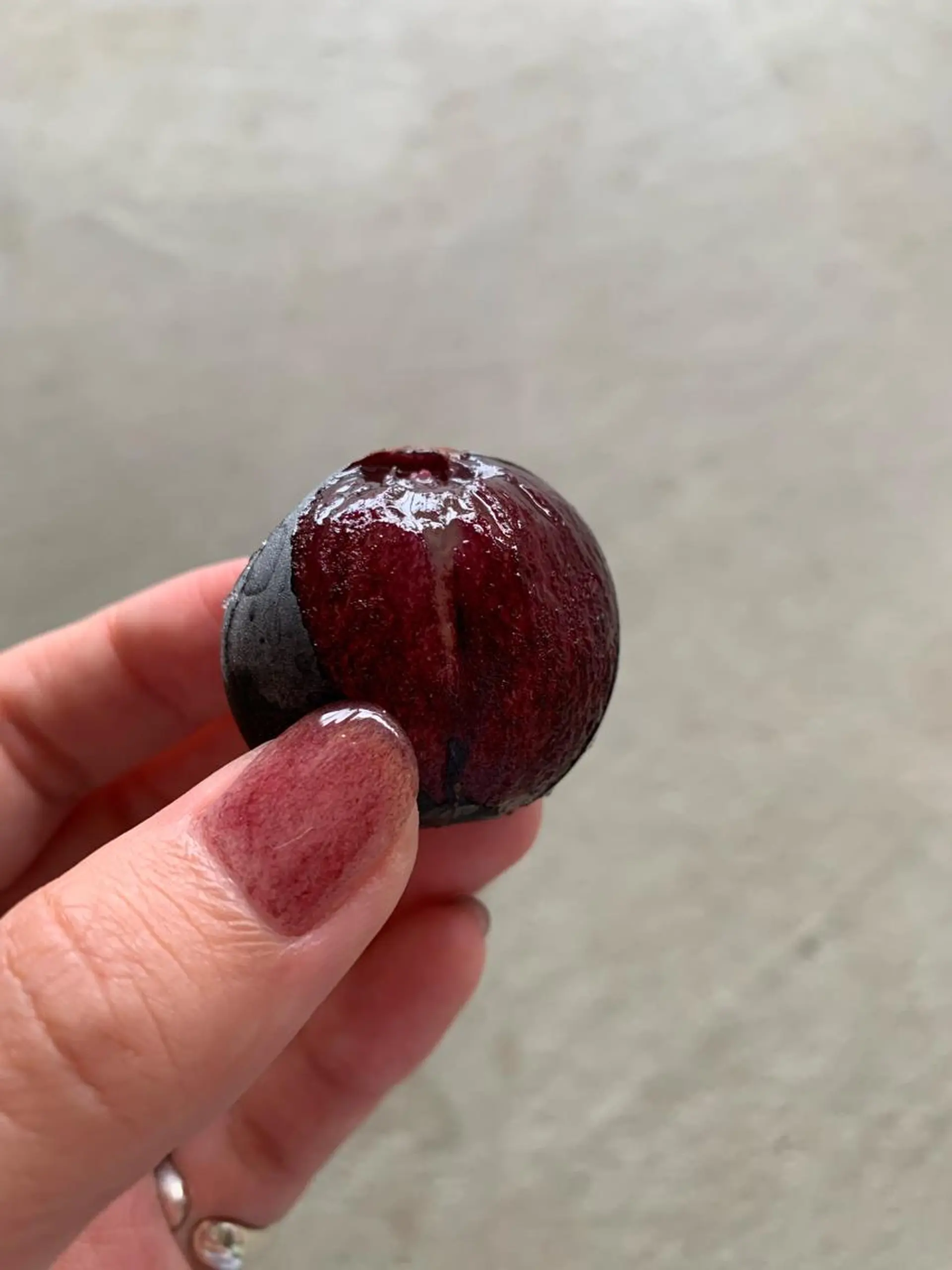 ネイル おそろいネイル ハンドネイル 佐藤 穂乃香のネイルデザイン