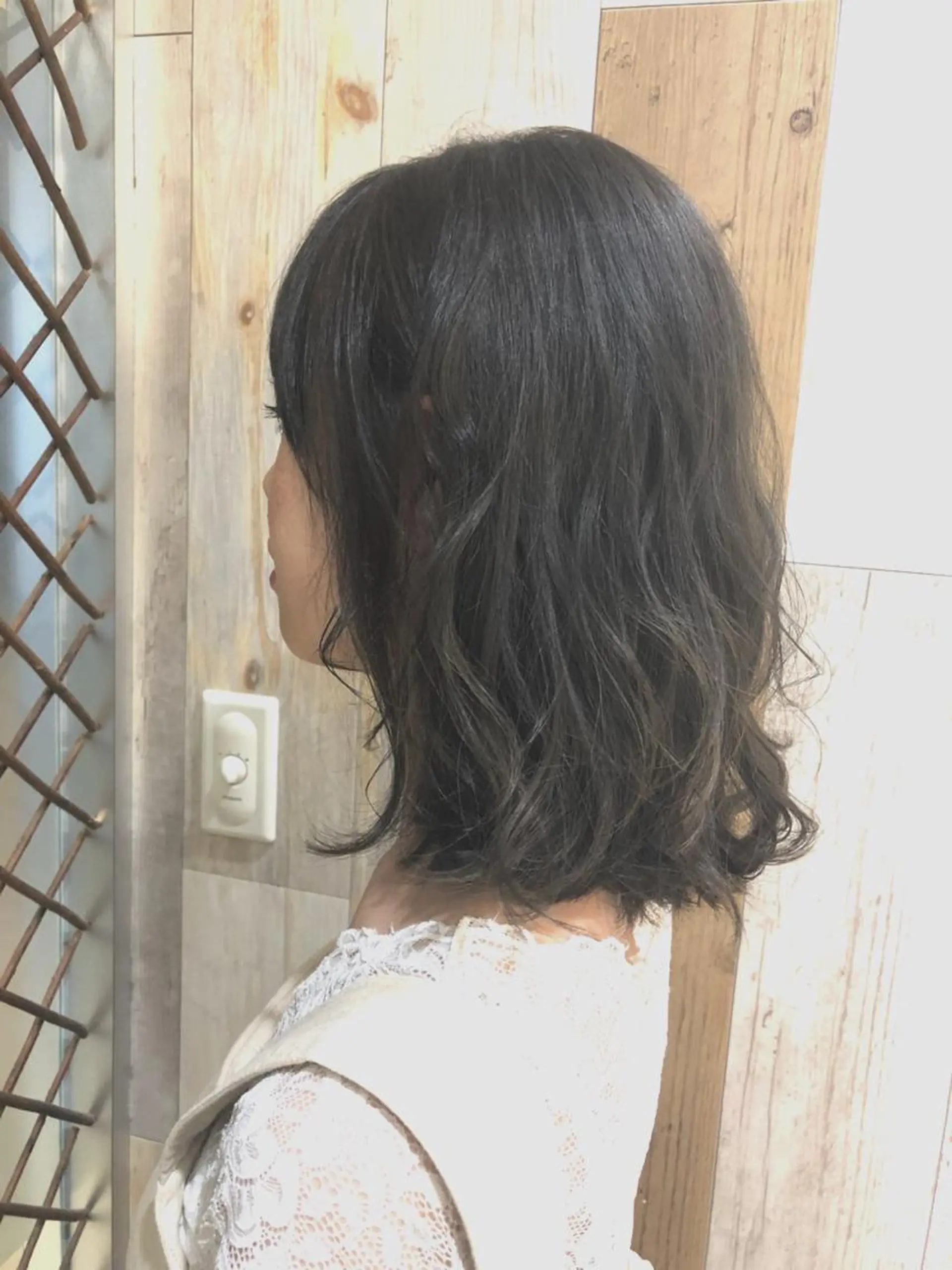 ミディアム カラー ブリーチ グレージュ ハイライトカラー ブリーチなしカラー ハイライト 【ディレクター 🧸🤍田澤 唯那】のヘアスタイル