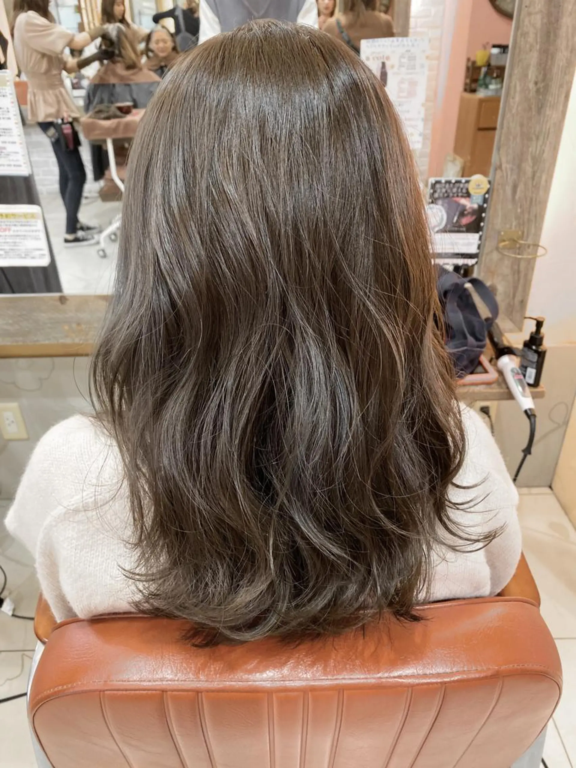 ミディアム カラー ヘアアレンジ ミディアムパーマ ブリーチ 透明感カラー ハイライトカラー ボブ 増子 幹樹のヘアスタイル