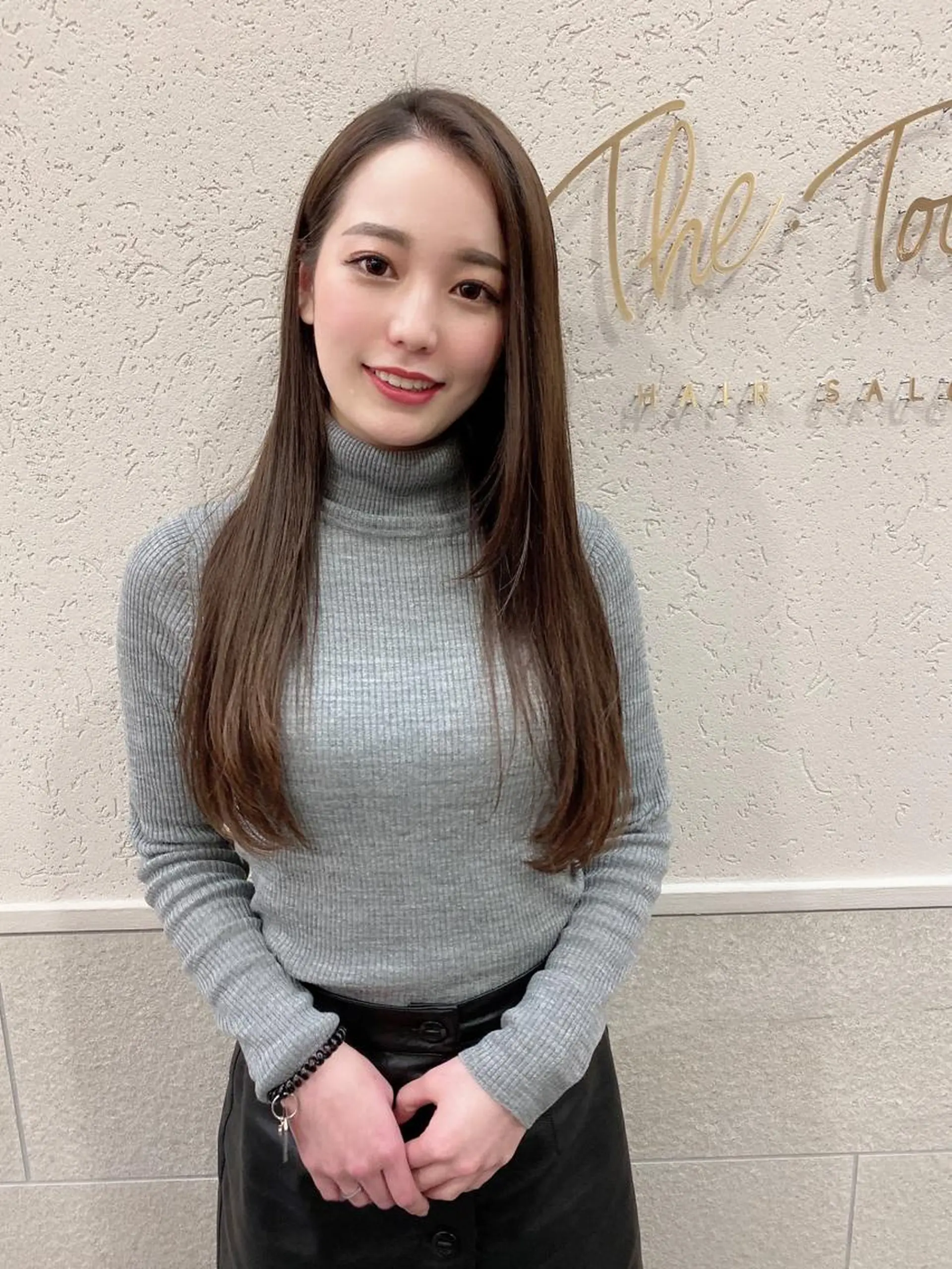ロング KAMIGAMI所属・KAMIGAMI HASHIMOTOのヘアスタイル