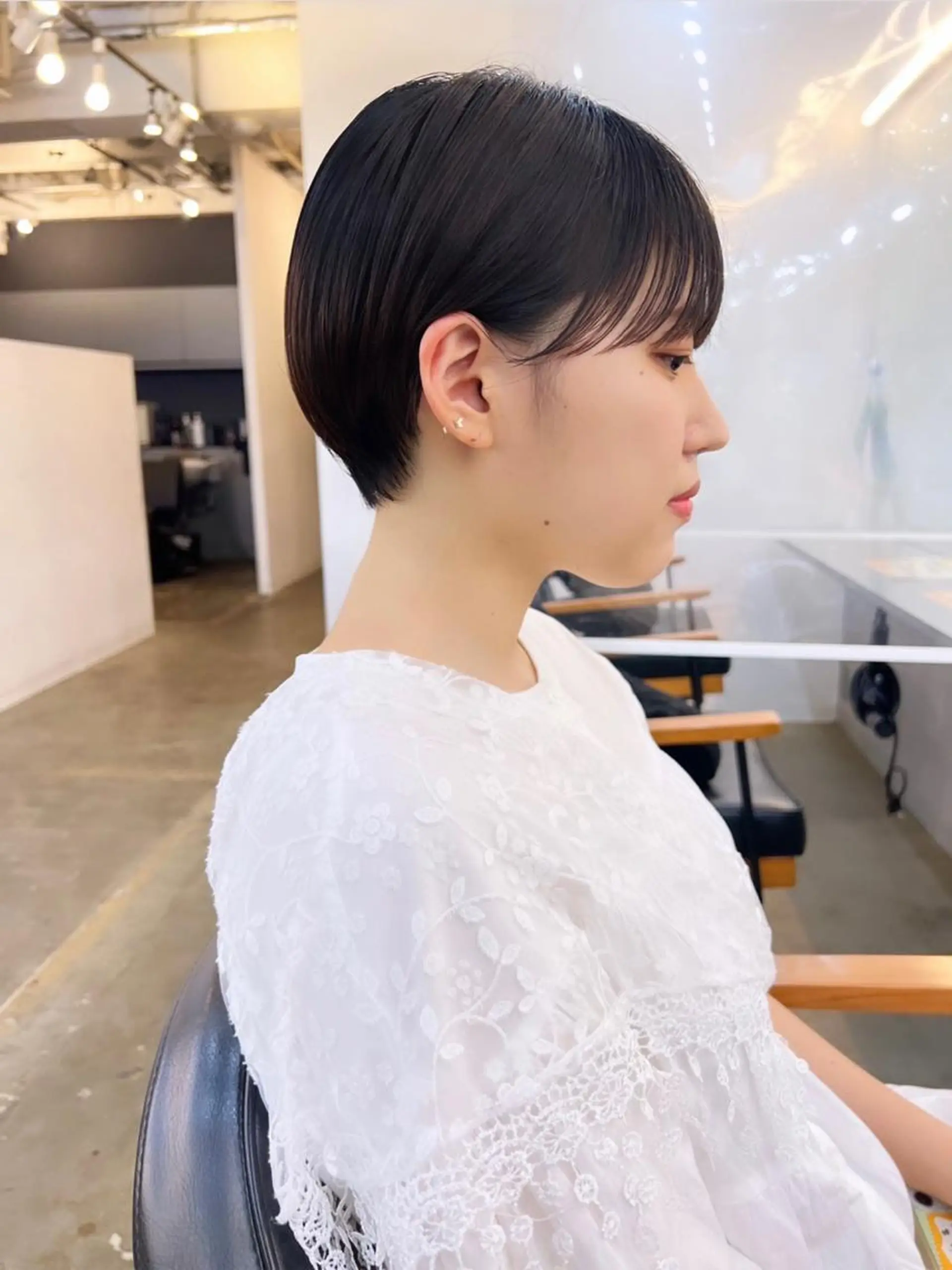 ショート ショートヘア 小顔カット デザインカラー/ 火ノ見🪡のヘアスタイル