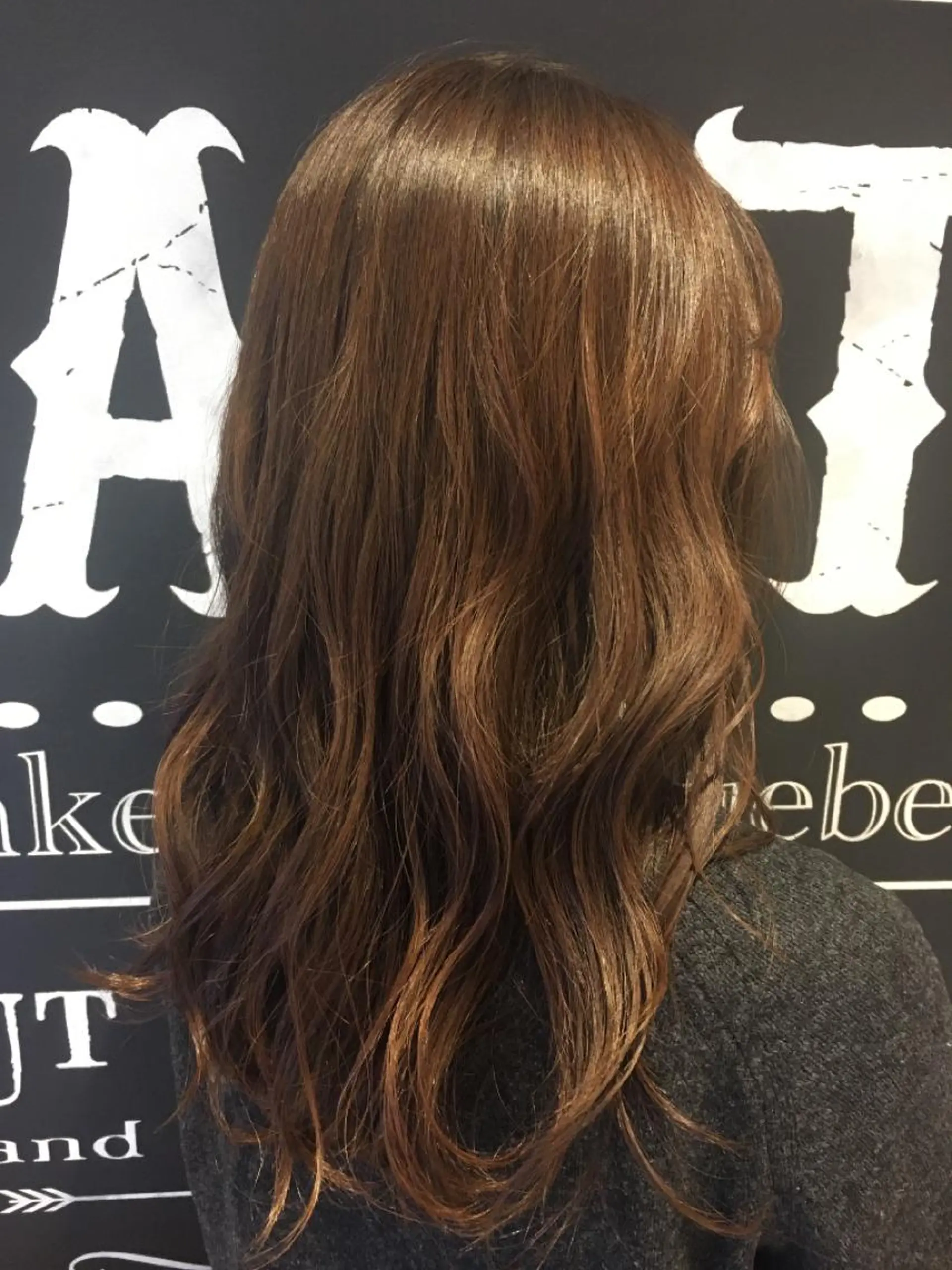 ロング カラー Aimer Hair Design Lewis所属・伊藤 いほみの眉毛・アイブロウイメージ