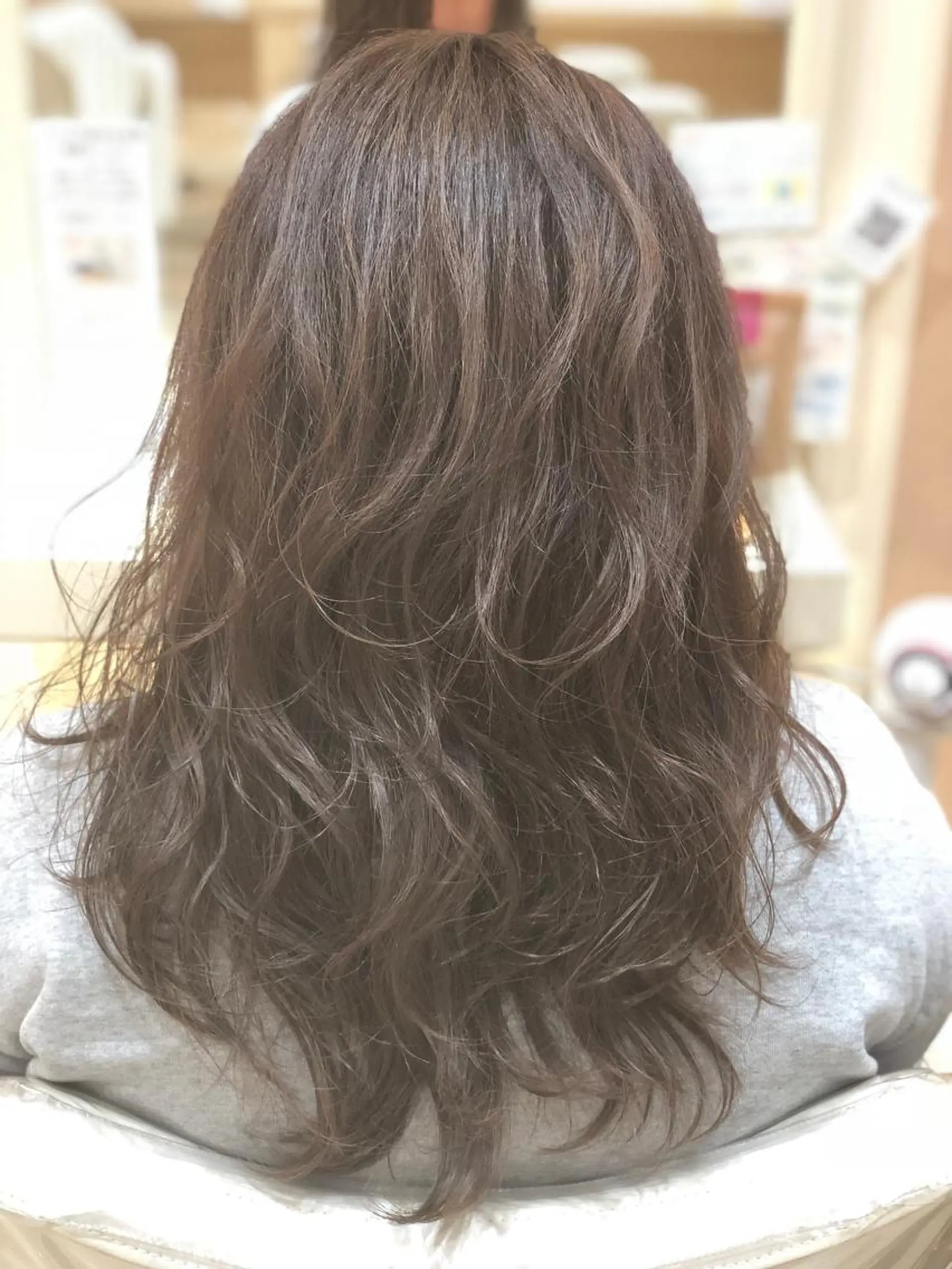 ロング カラー ヘアカラー トリートメント Ash中目黒店 榊間茜のヘアスタイル
