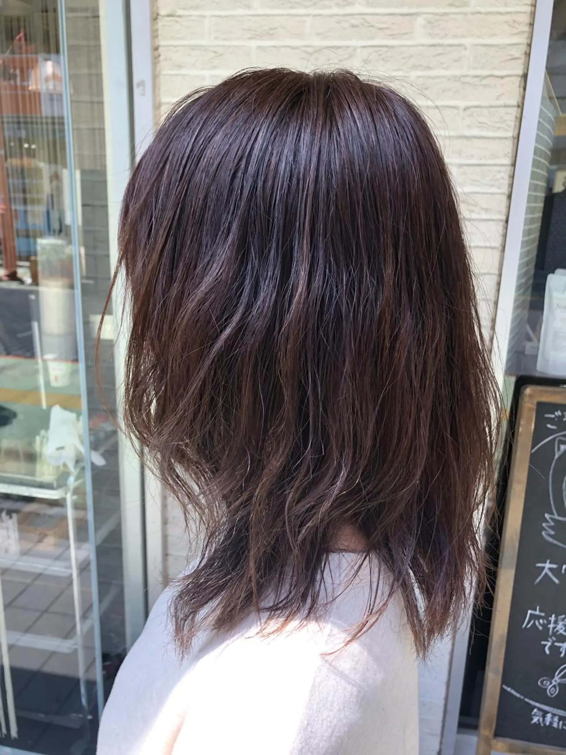 セミロング セミロングパーマ 西山 恵太郎のヘアスタイル