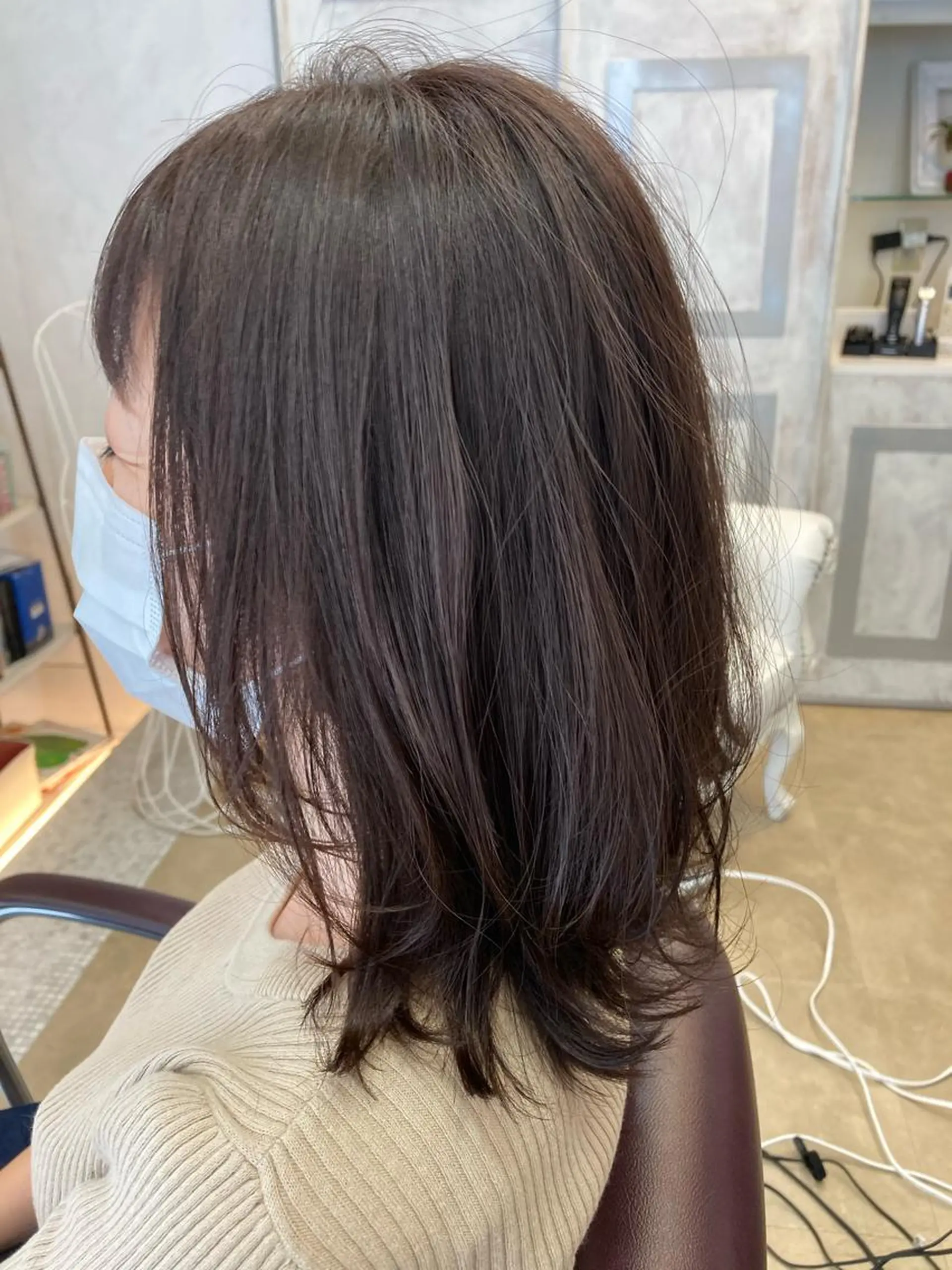 セミロング レイヤーカット 外ハネヘア 酸性ストレート 縮毛矯正 GOSSIP所属・GOSSIP信国 瑞絵のヘアスタイル