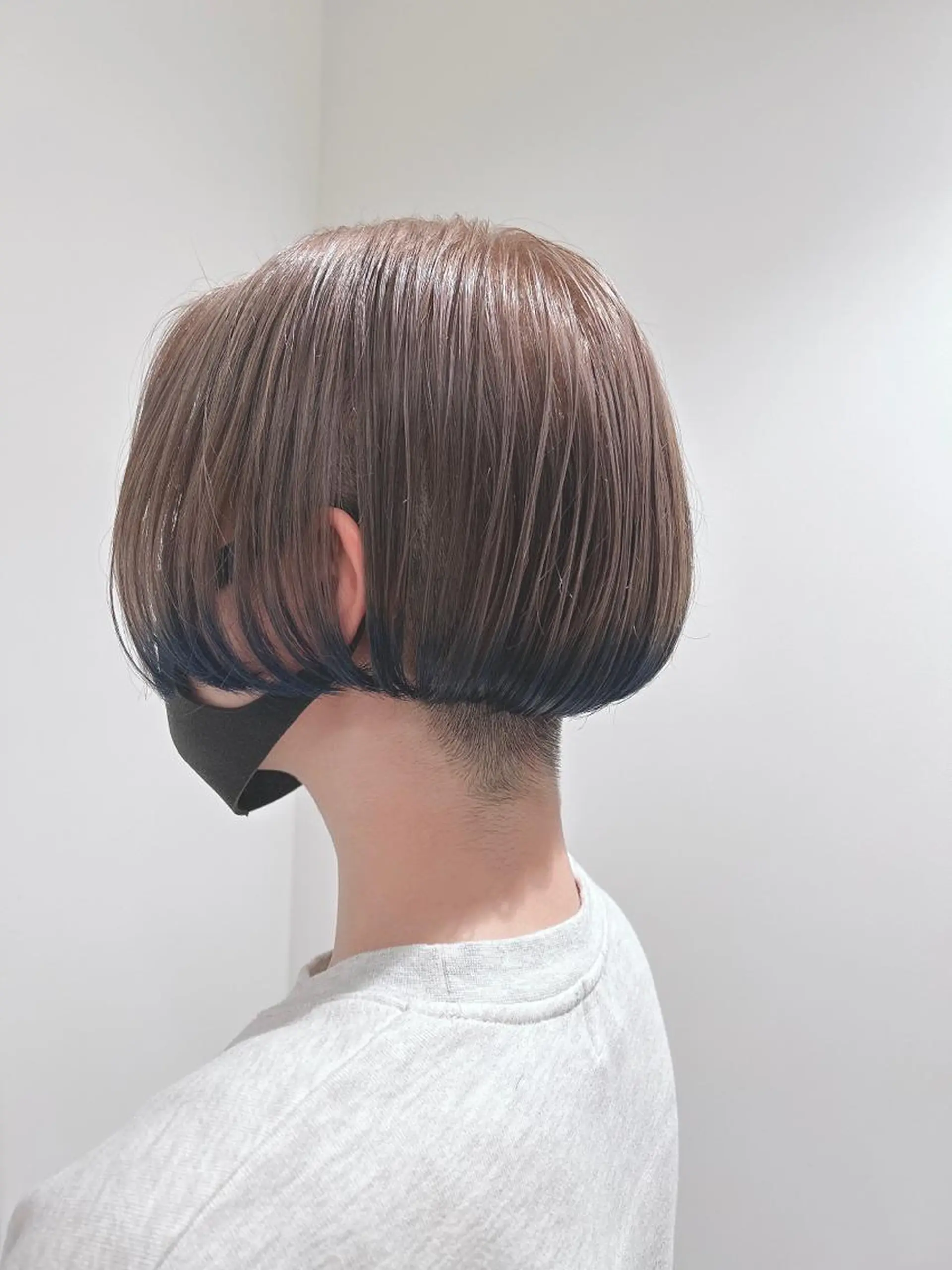 ショート カラー ベージュカラー ブルーカラー カット ヘアカラー トリートメント GO TODAY SHAIRE SALON 渋谷モディ所属・スキバサミを使わない カット🌼唯🌼のヘアスタイル