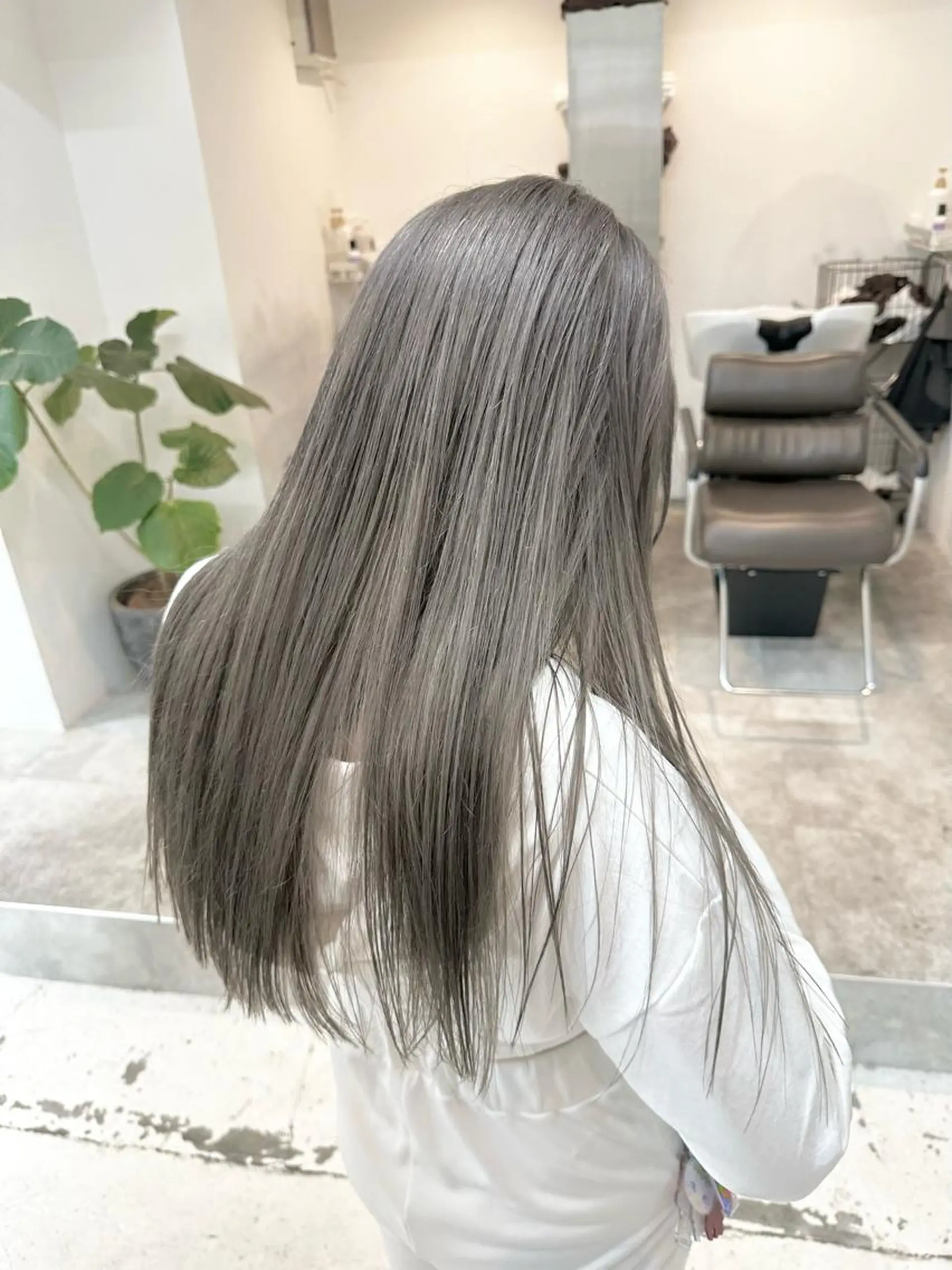 ロング カラー ヘアカラー トリートメント ヘッドスパ ヘアセット kai .のヘアスタイル