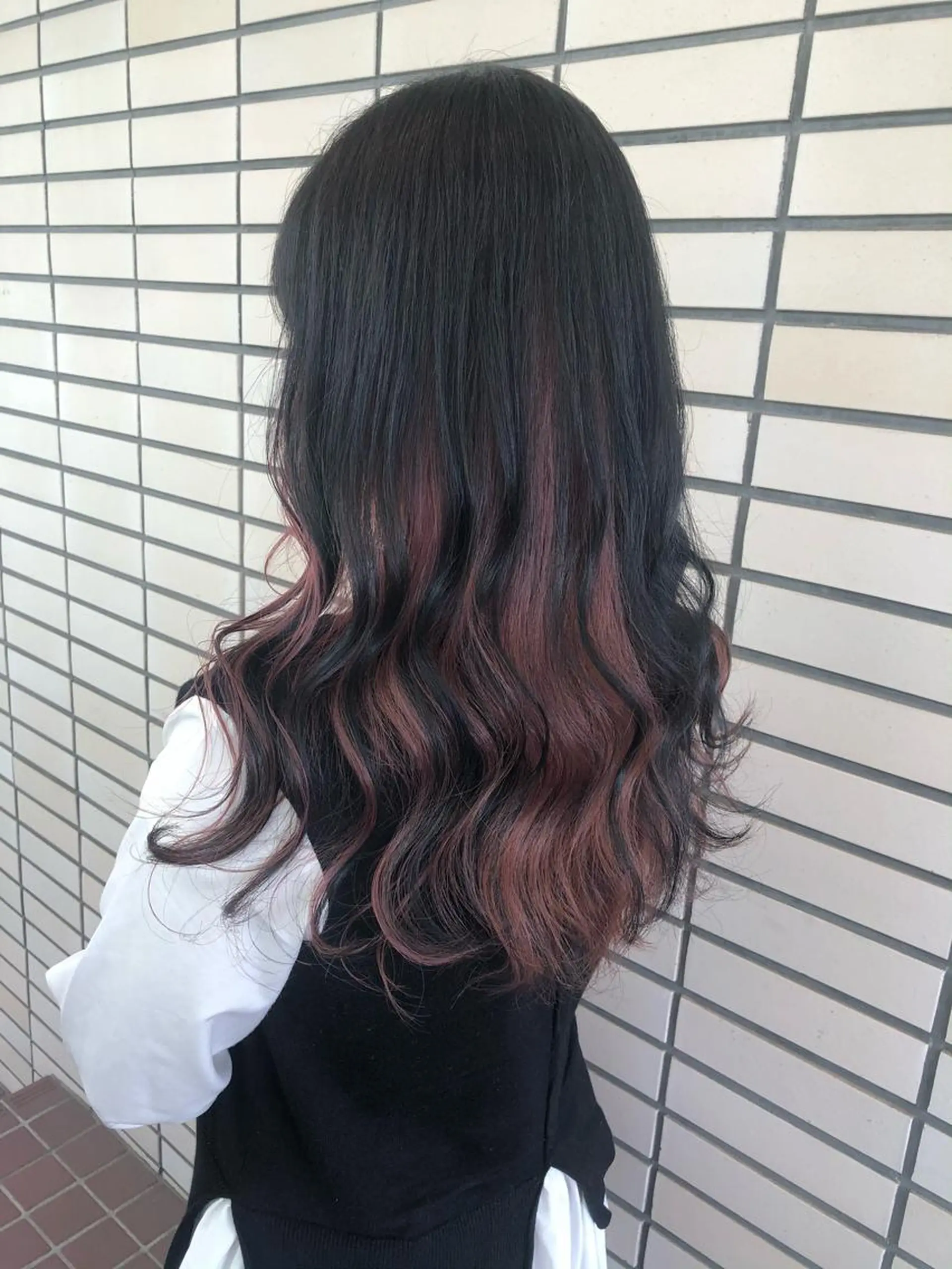 ロング カラー インナーカラー ピンクカラー ヘアカラー 2nd所属・🤍2nd🤍田所 美希のヘアスタイル