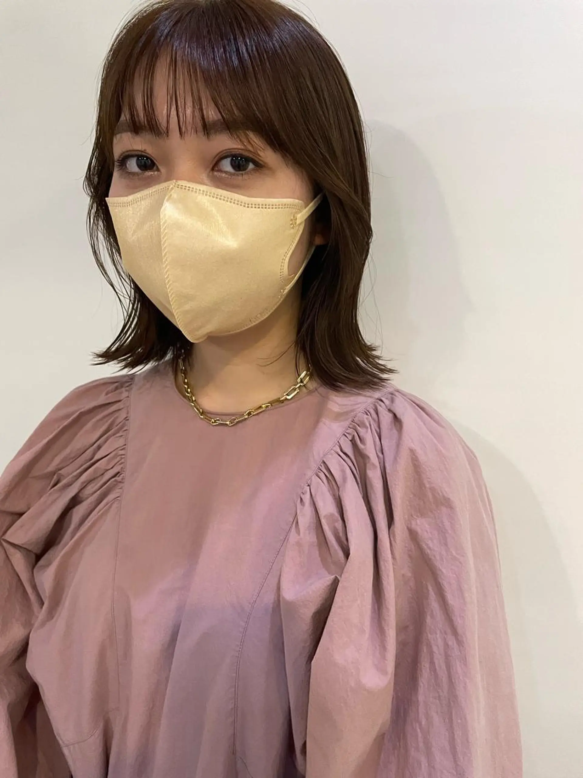 ミディアム カラー silo所属・silo MOKA 顔周りカット🦦のヘアスタイル