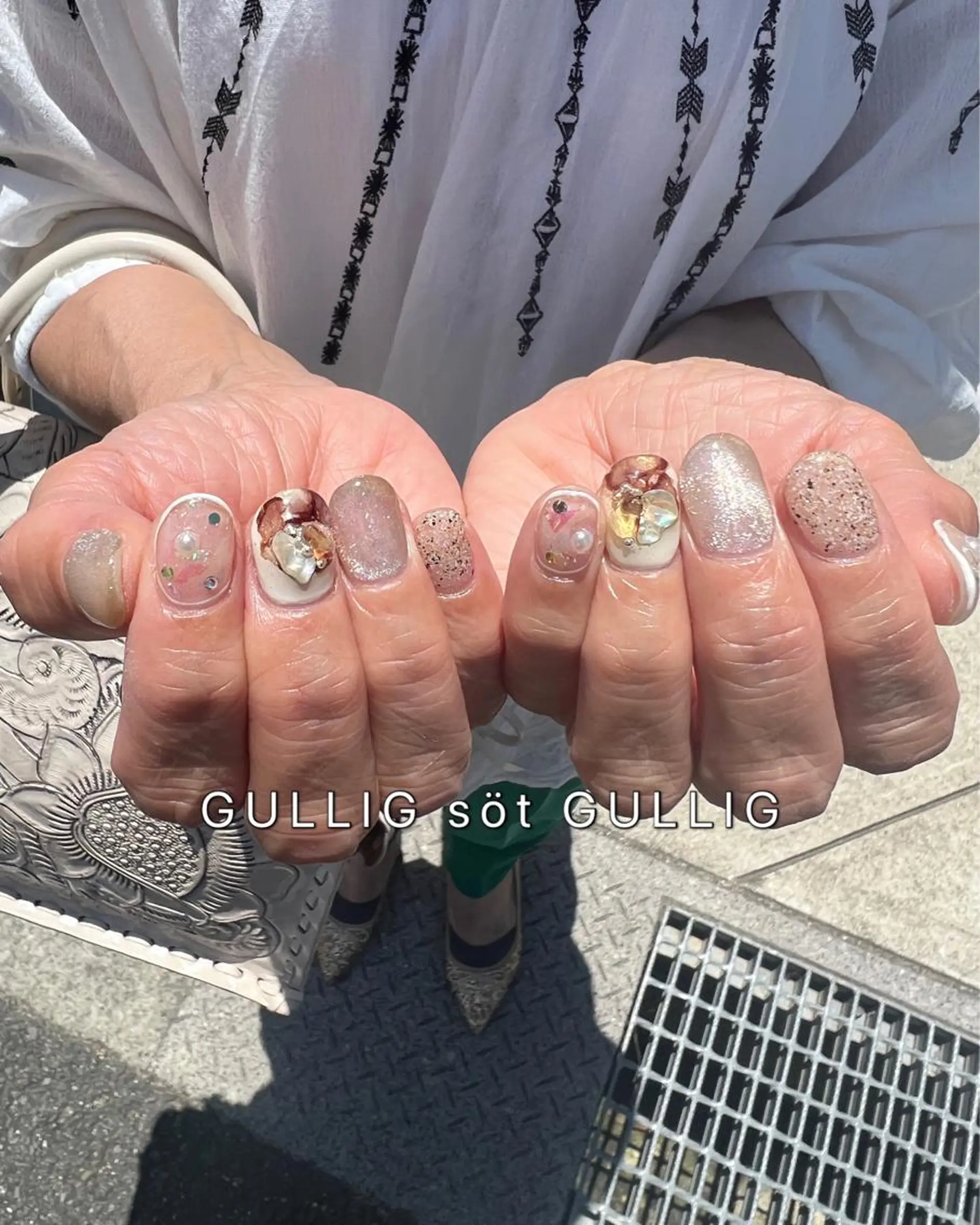 ネイル GULLIG söt GULLIGのネイルデザイン