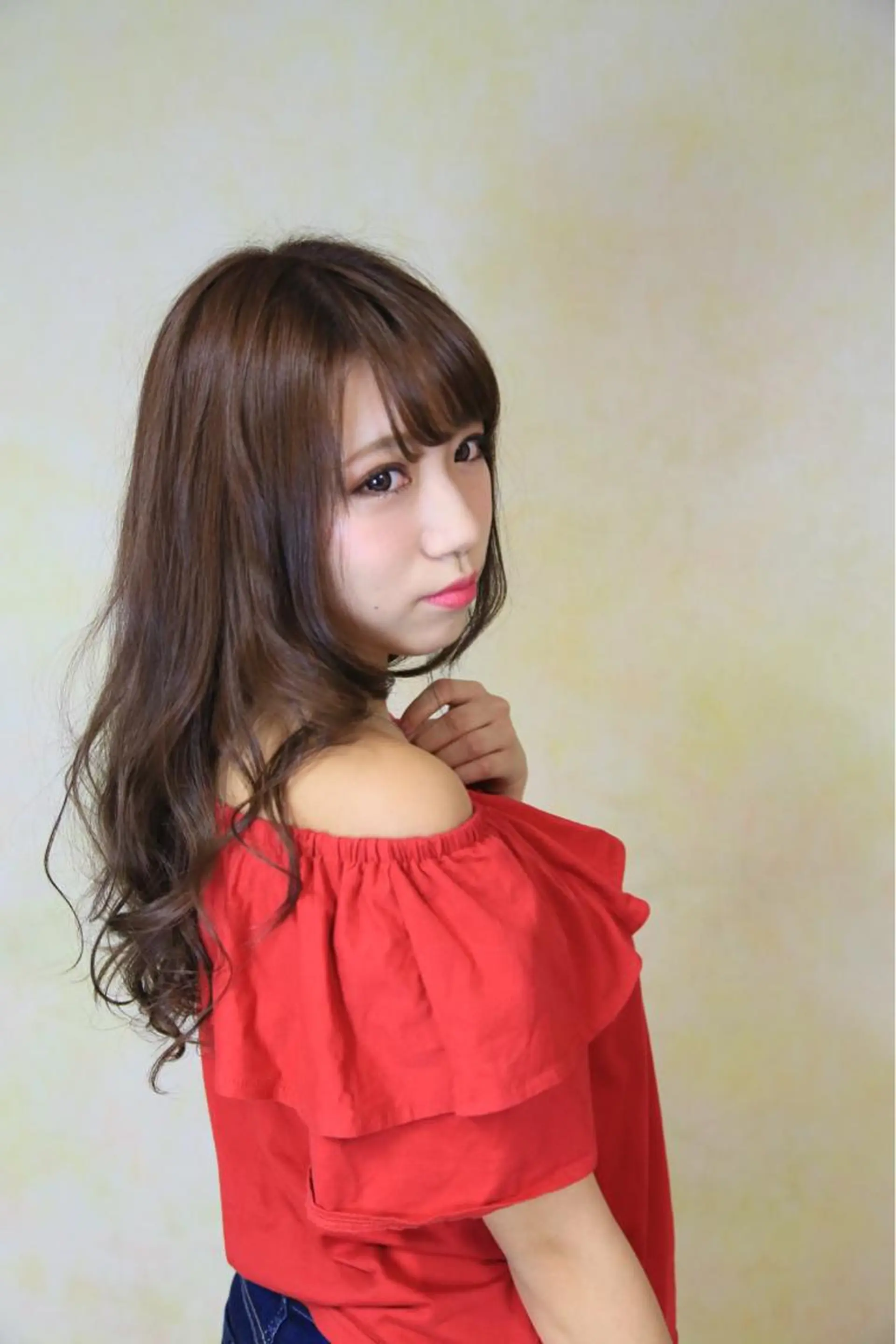 セミロング カラー パーマ ヘアアレンジ ハイトーンArphy 安蒜佑太のヘアスタイル