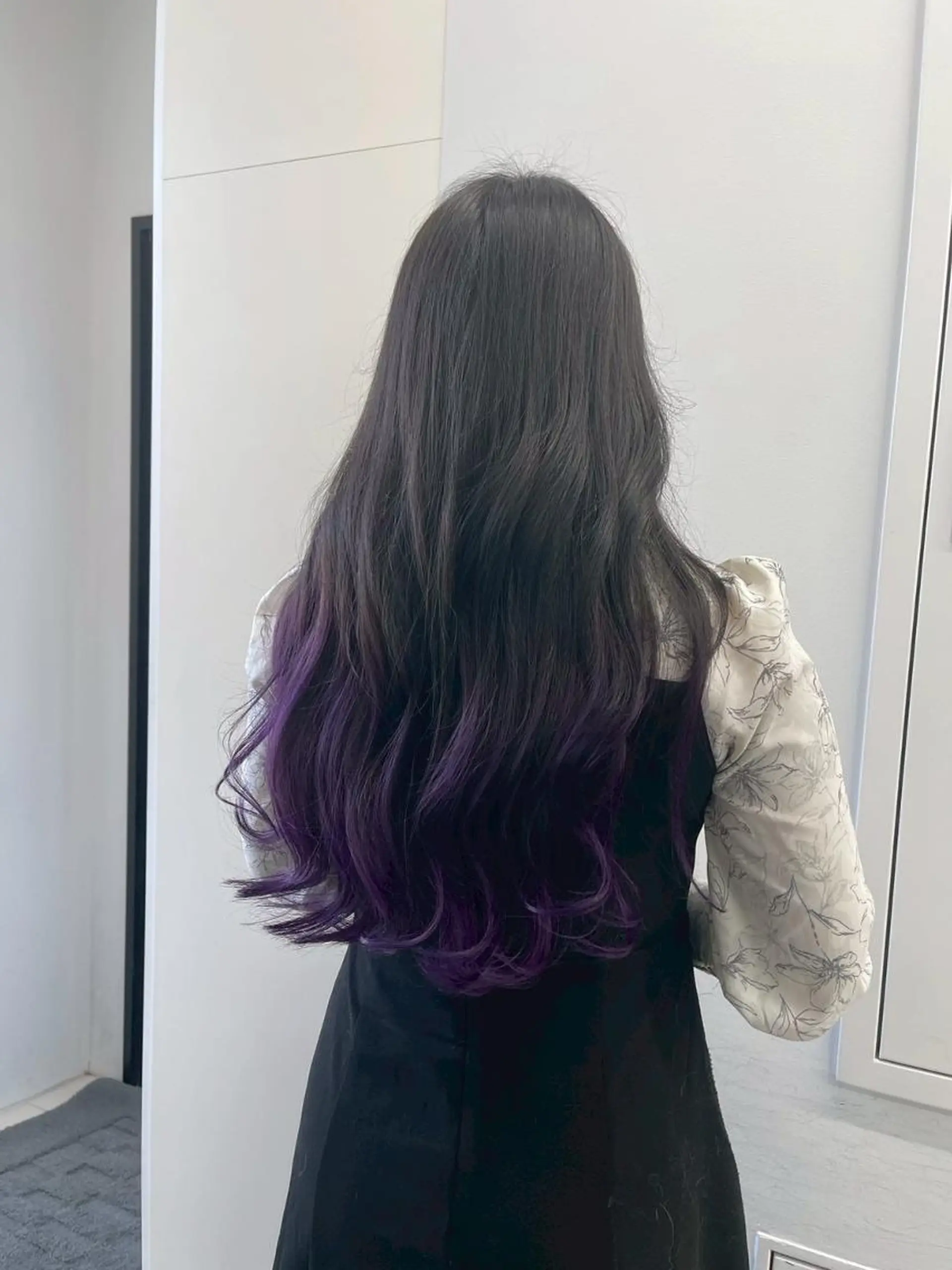 ロング カラー アディクシーカラー アッシュ ブルーカラー ダークアッシュ グレージュ 【公式】amble luxe池袋東口💛のヘアスタイル