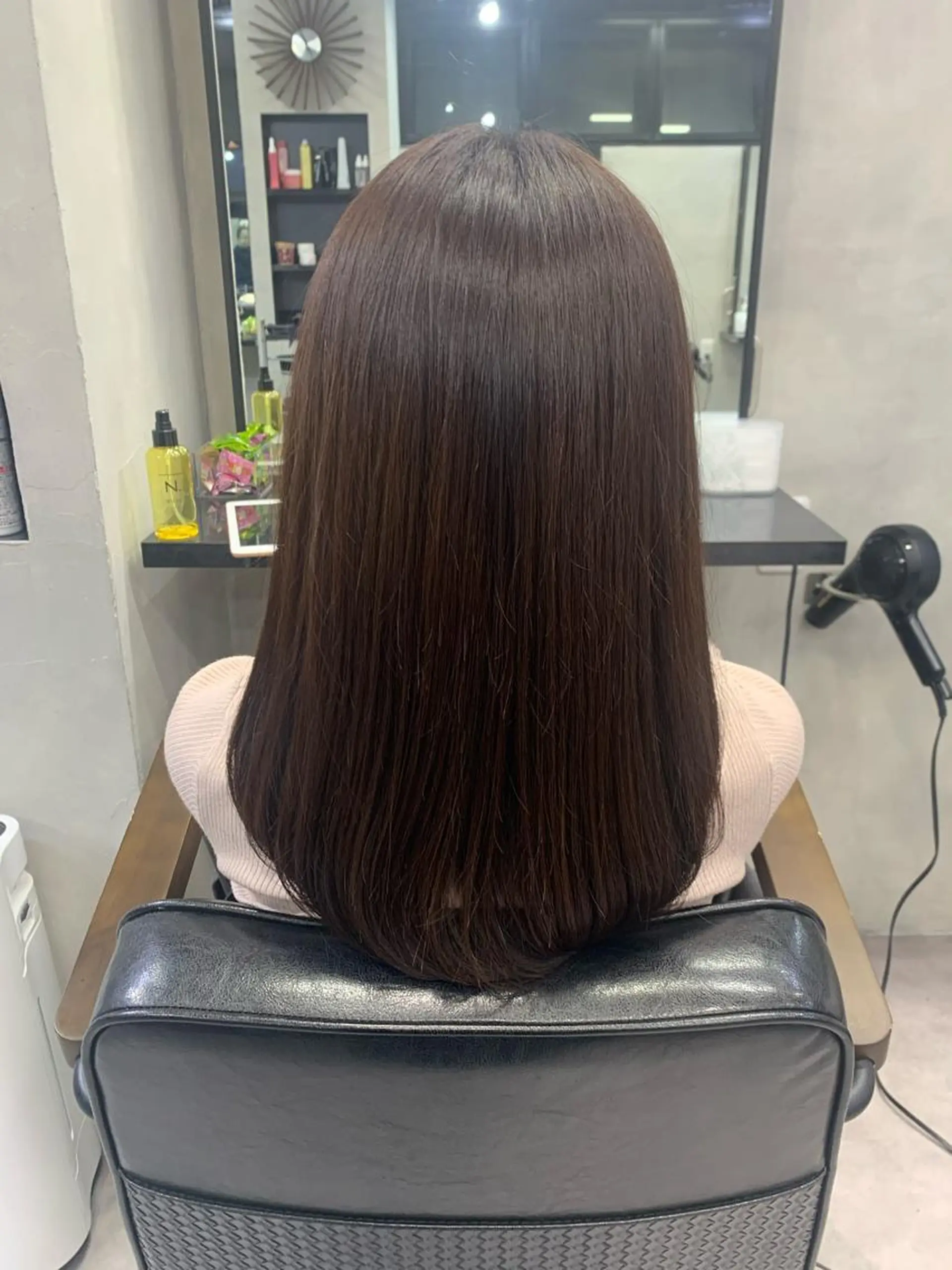 セミロング カラー ヘアアレンジ SALOWIN Frente店所属・個室で似合わせ好印象 🧡外山弥千代のヘアスタイル