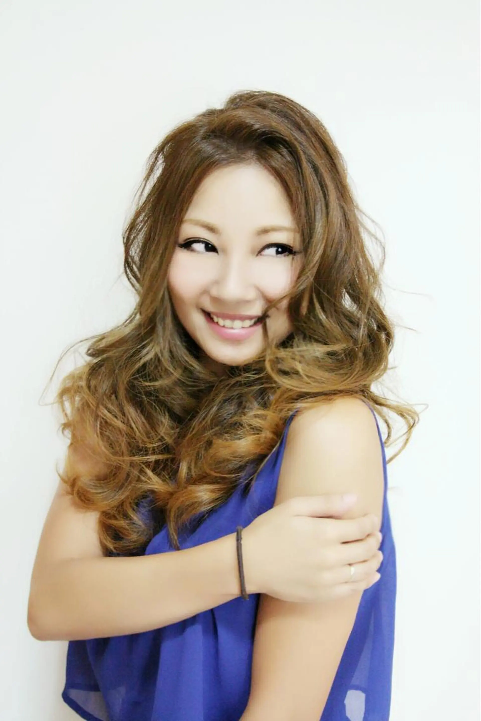 ロング カラー パーマ グラデーションカラー 田中 奈布のヘアスタイル