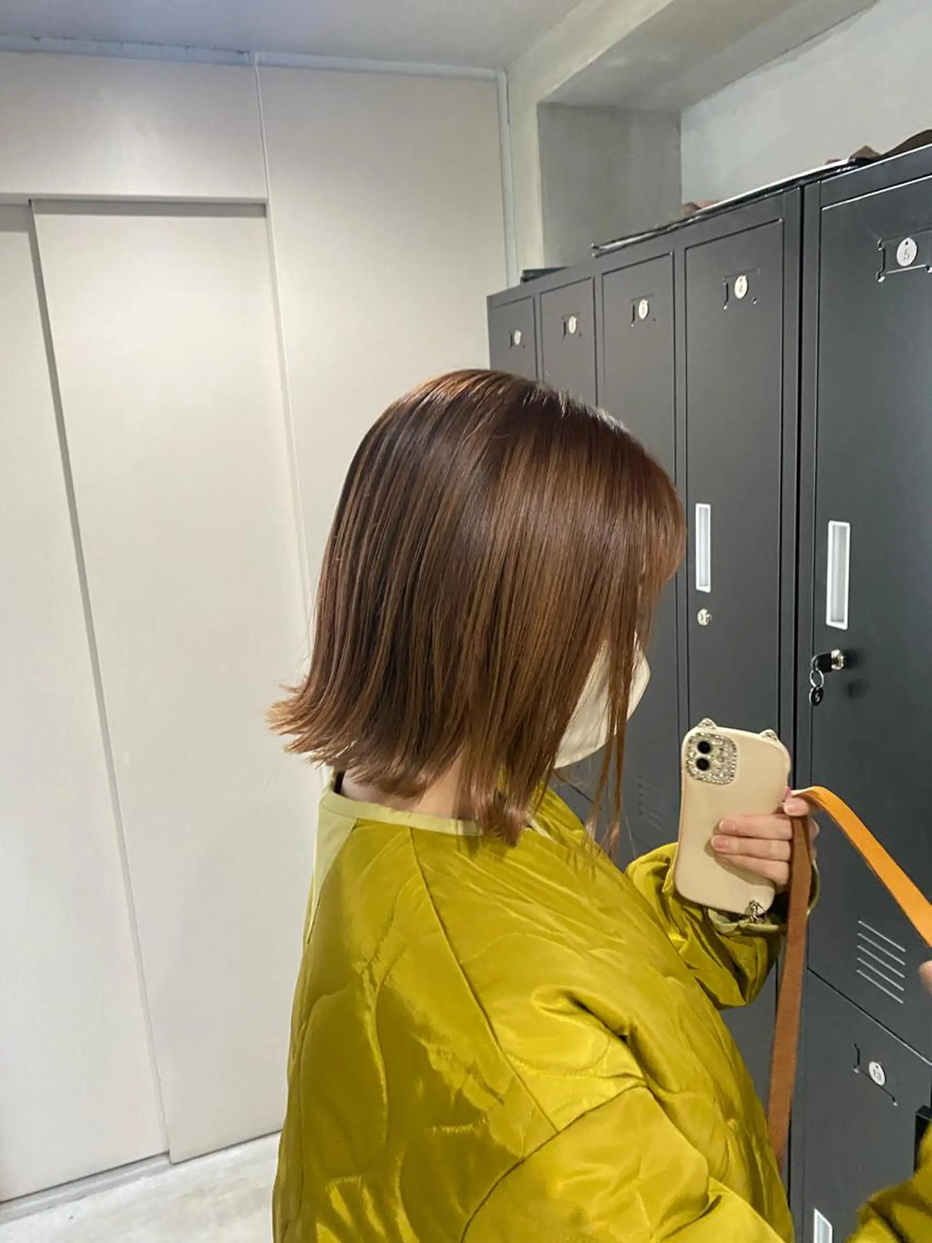ショート カラー ボブ 田代 佳穂のヘアスタイル