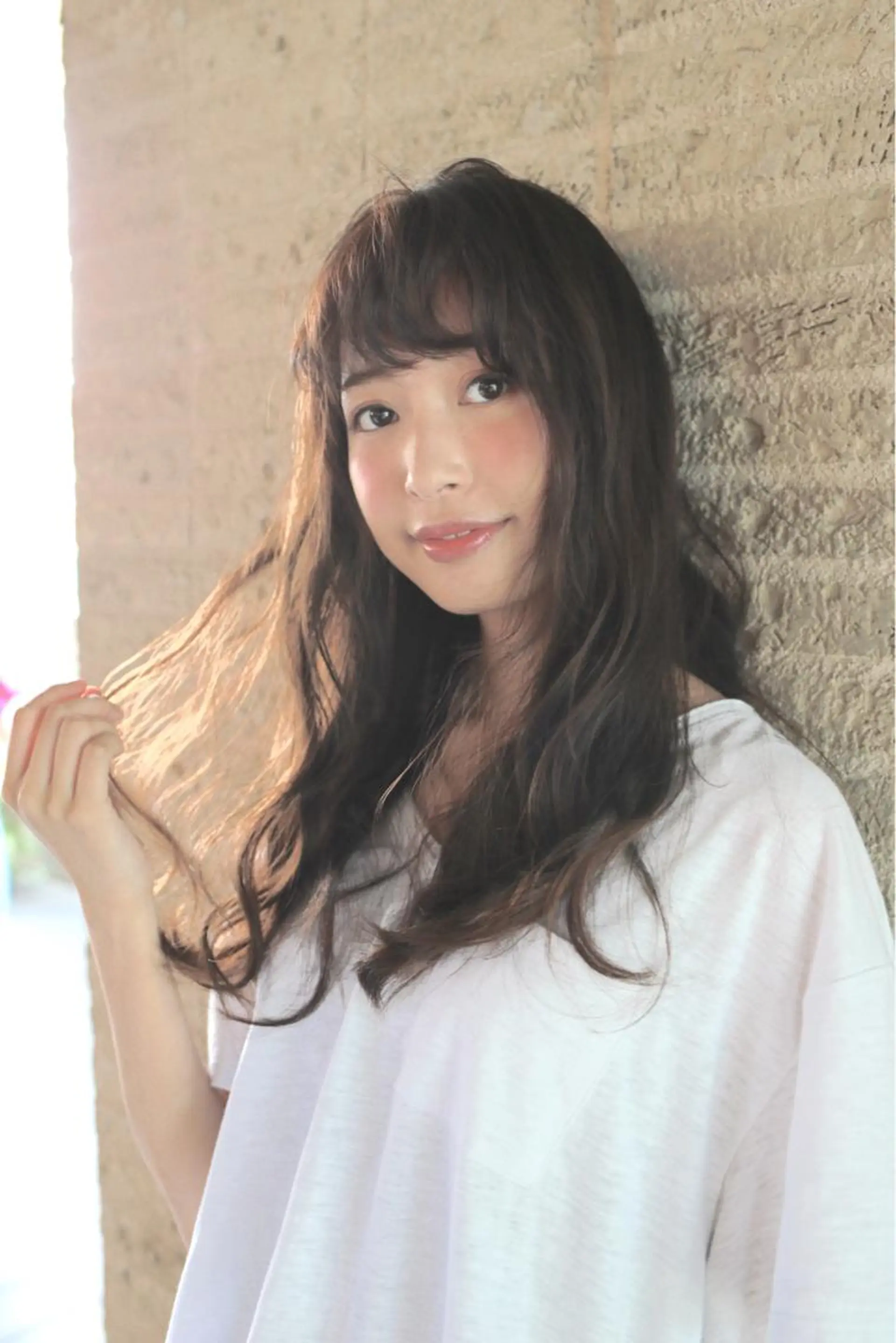 ロング neolive emのヘアスタイル