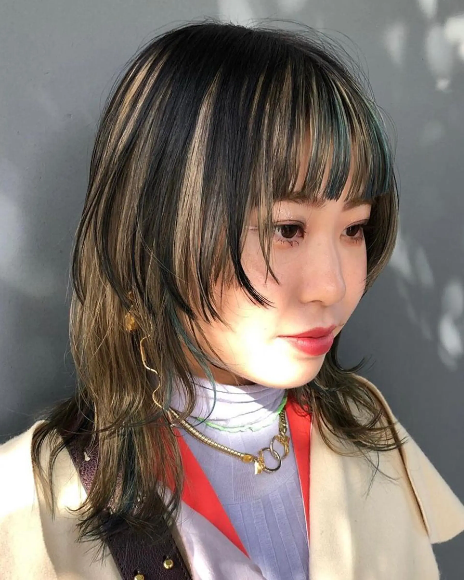 カラー デザインカラー ハイライトカラー SALOWIN所属・ブリーチ✨ ボブ✨レイヤーのヘアスタイル