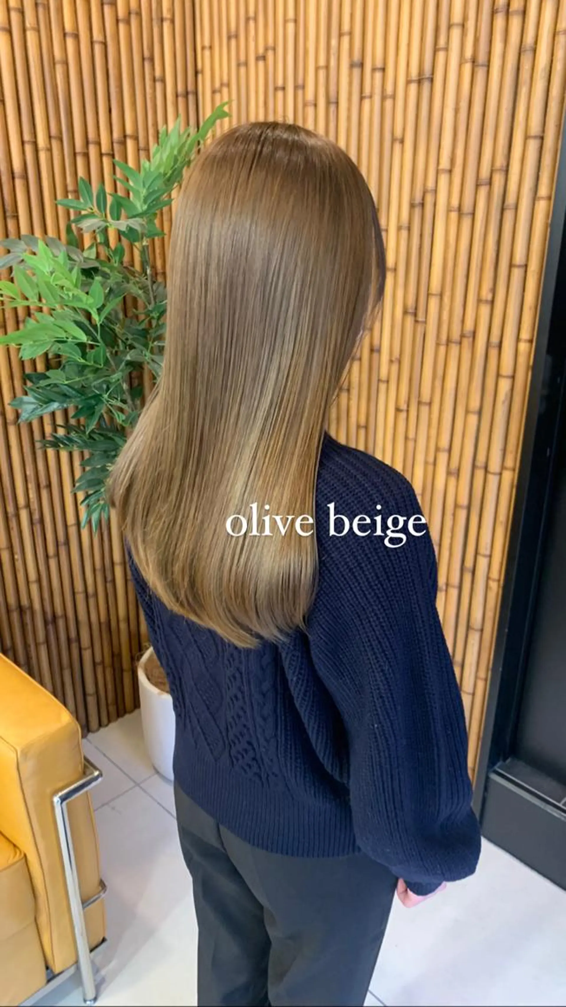 ロング カラー ベージュカラー ブリーチ ダブルカラー ブリーチなしカラー オリーブベージュ カット ヘアカラー トリートメント 山下恋佳/矢場町/ ブリーチ/ショートのヘアスタイル