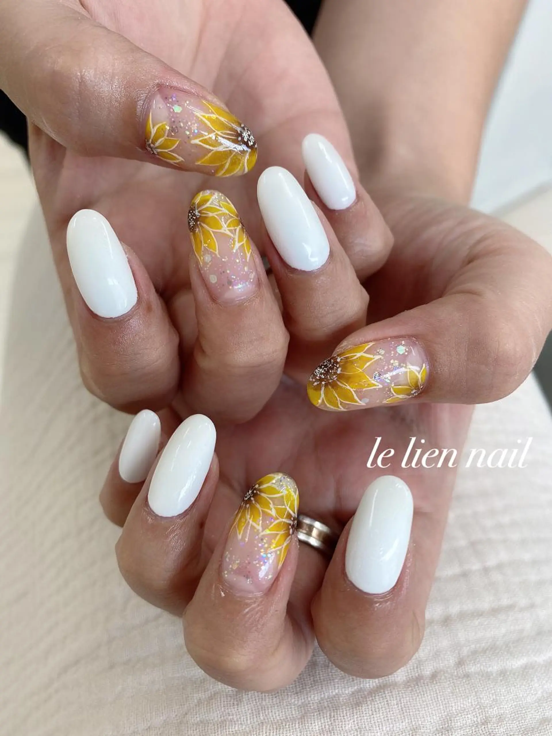 ネイル アートネイル 持ち込み ホワイト ハンドネイル le lien nailのネイルデザイン