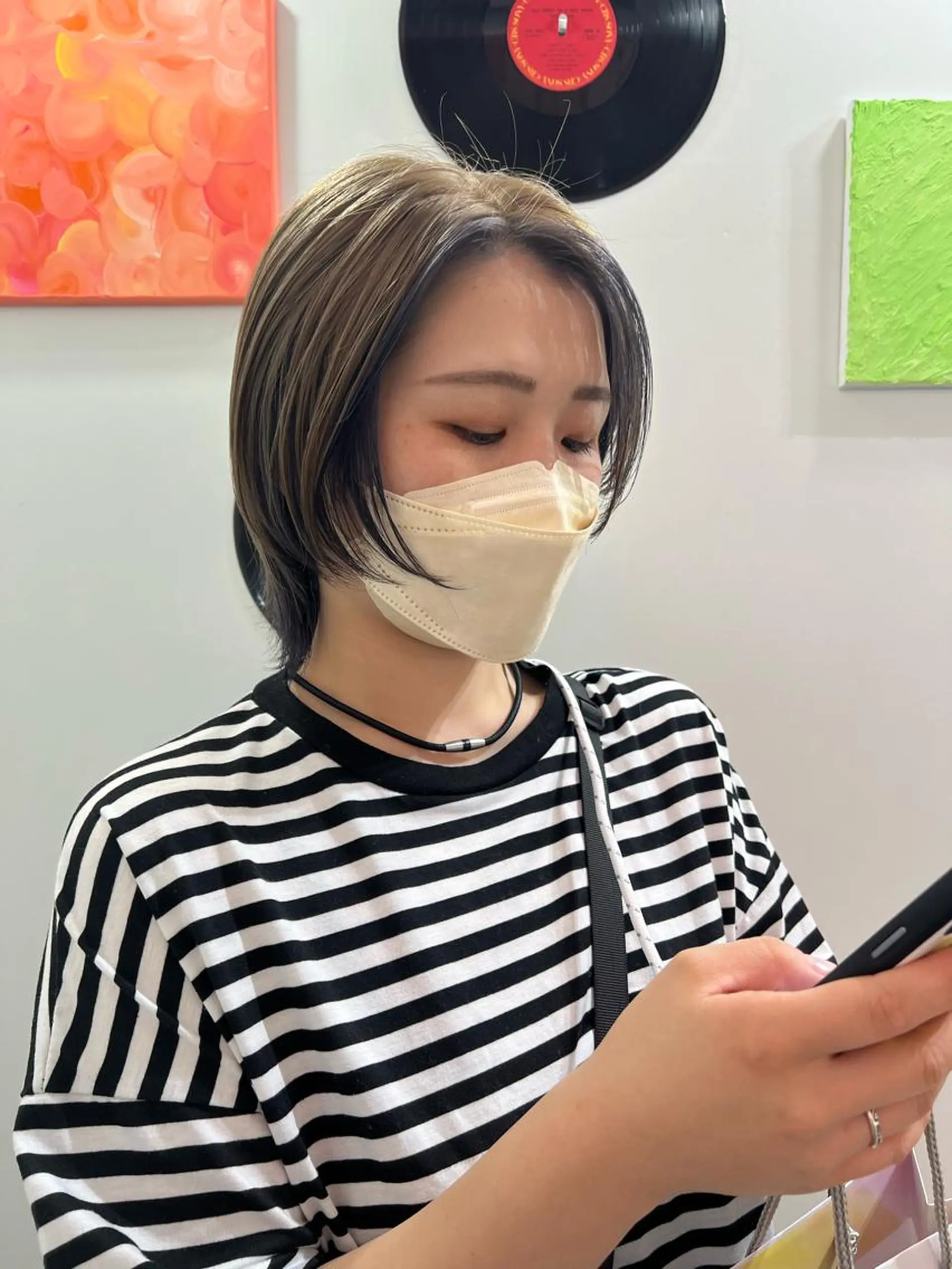 ショート カラー ヘアアレンジ 🧨ブリーチー×ボブ レイヤー💎じゅえるのヘアスタイル