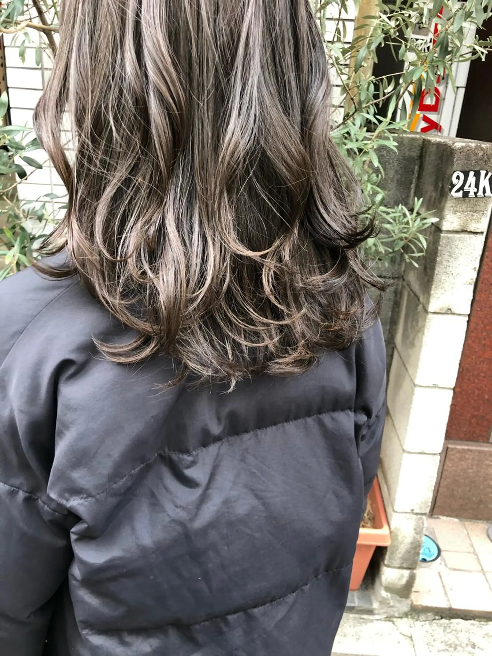 ミディアム カラー 🌷ボブ/髪質改善 ストレートのヘアスタイル