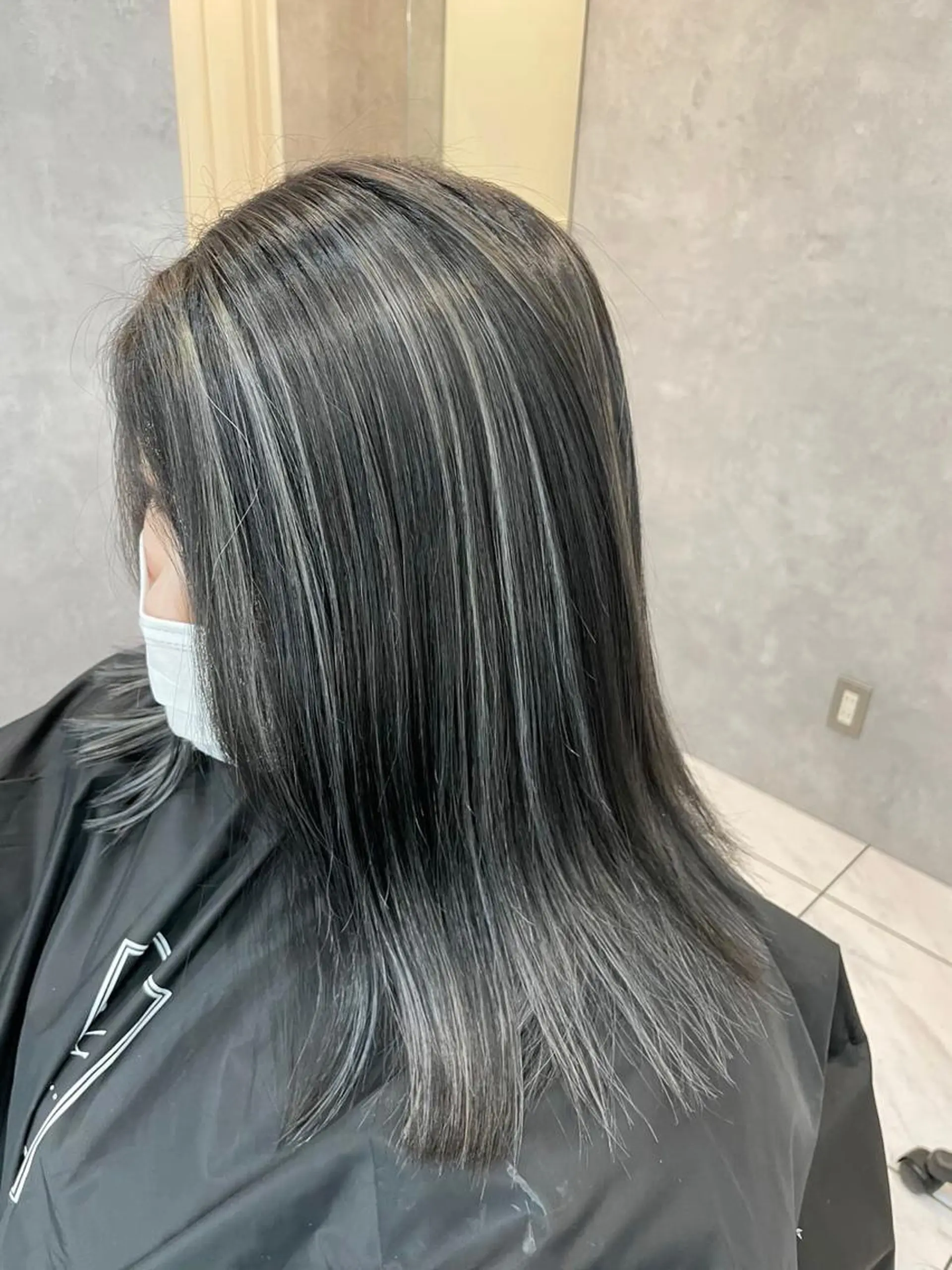 カラー SALOWIN栄所属・SALOWIN栄 高須大貴のヘアスタイル