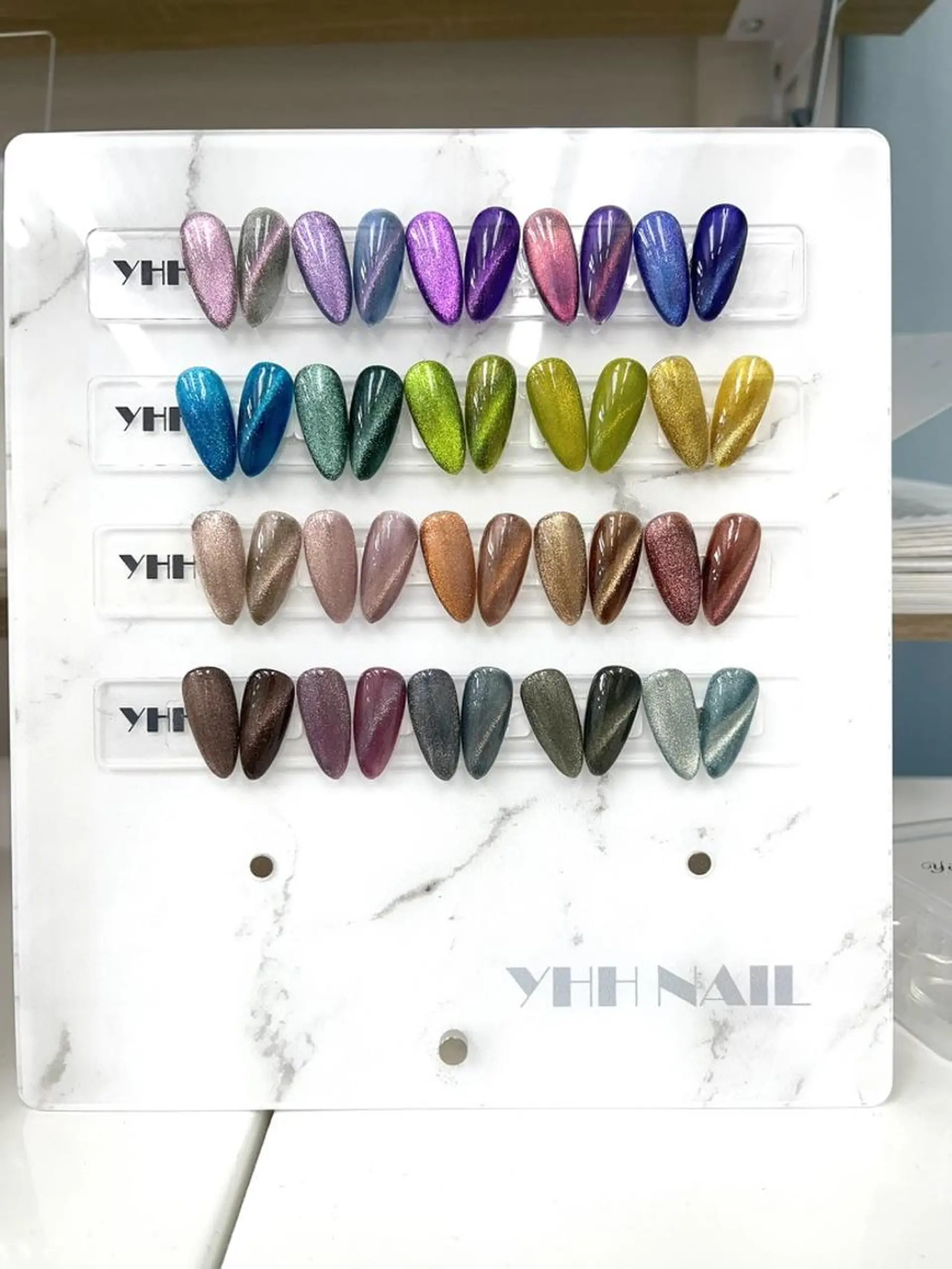 ネイル U nail 🩷新宿店のネイルデザイン