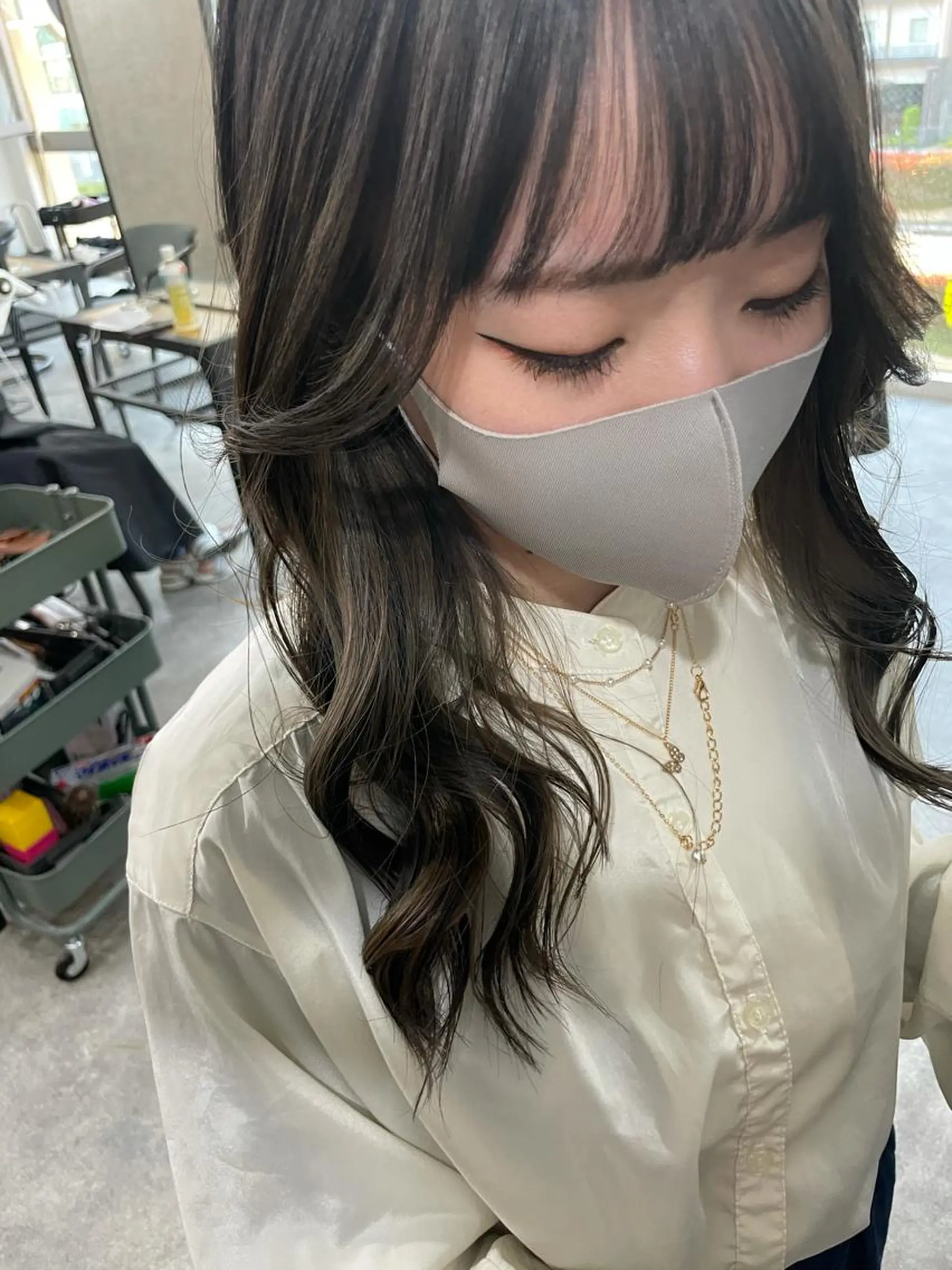 セミロング カラー パーマ ヘアアレンジ メンズ キッズ ネイル マツエク・マツパ メンズバレイヤージュ メンズブリーチ フェードカット メンズハイライト メンズインナーカラー メンズ特化 しゅうへいのヘアスタイル