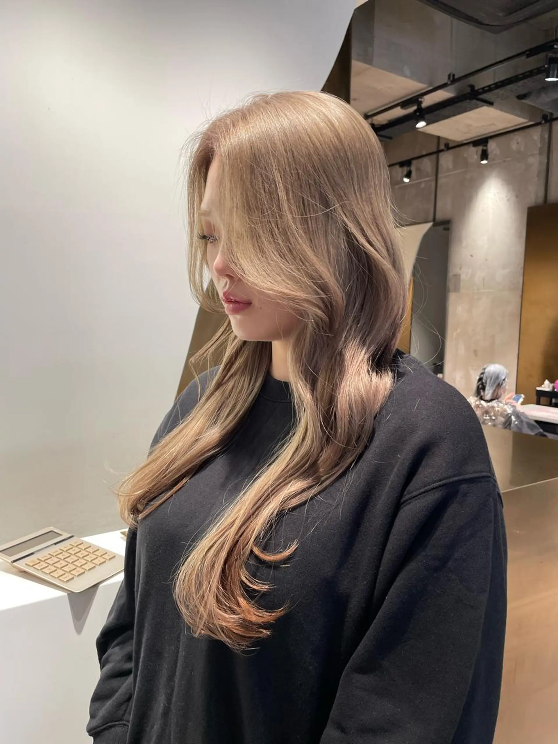 ロング カラー iLi🫧kim ryongna🦋のヘアスタイル