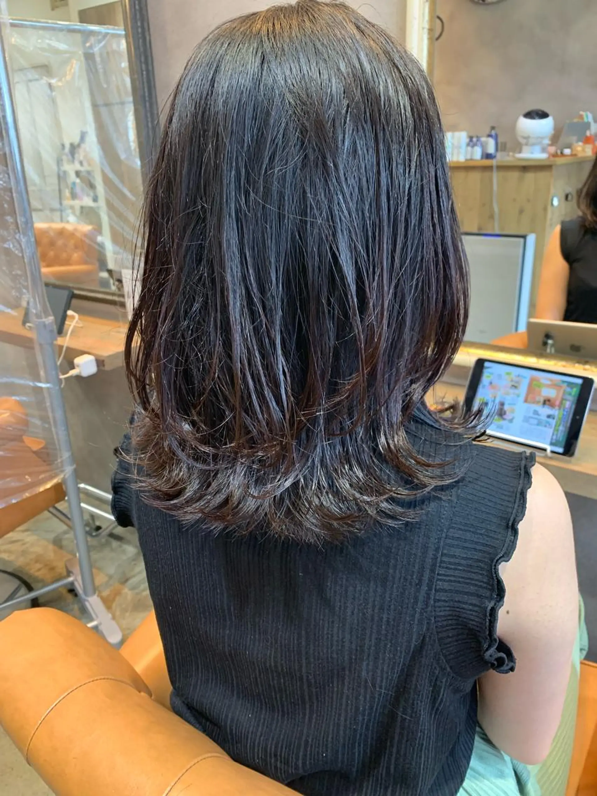 ミディアム くびれヘア くびれレイヤー レイヤーカット SOYON 🤍CHIZU🤍.のヘアスタイル