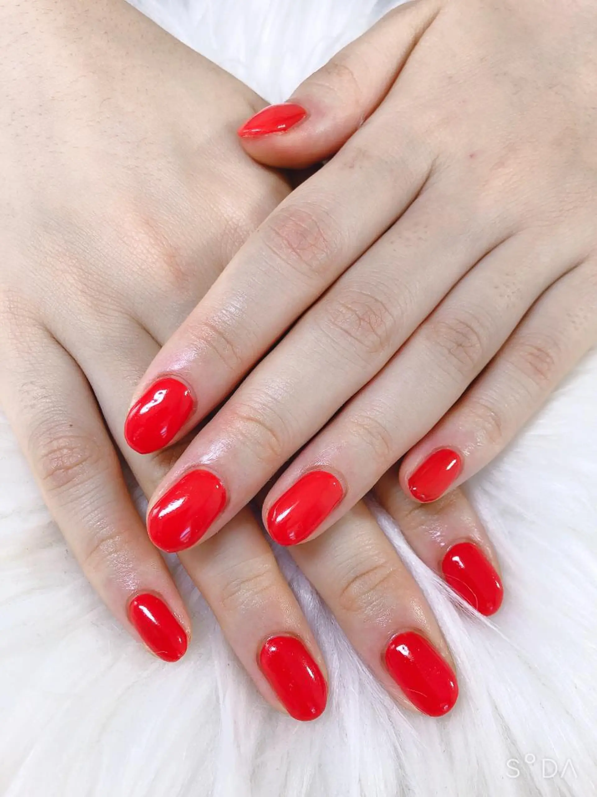 ネイル オレンジ 赤色 ハンドネイル フットネイル miwa ミワのネイルデザイン