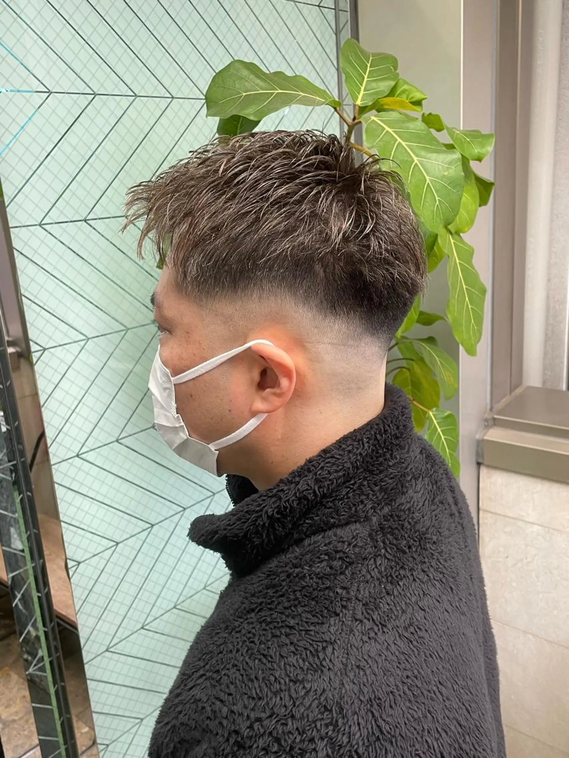 カラー メンズ メンズメッシュ メッシュ Le'a所属・渋谷/フェード/ 國分 翔のヘアスタイル