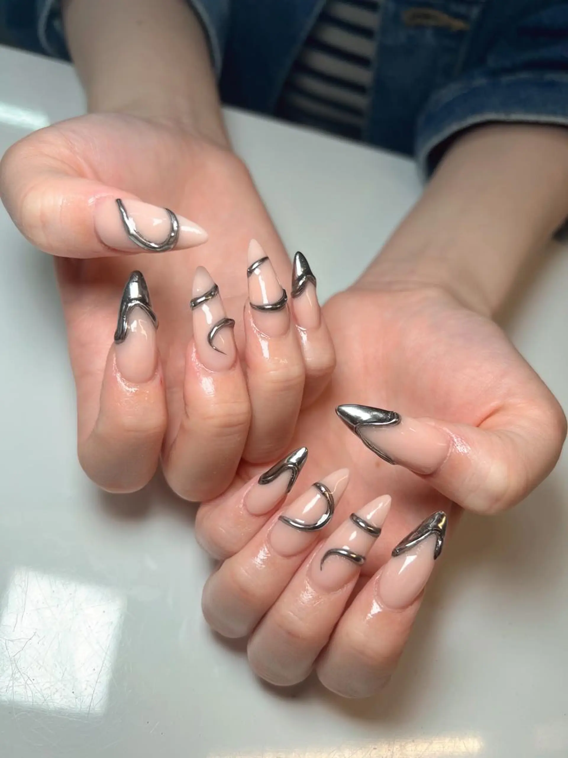 ネイル ハンドネイル Nail Salon L'arc所属・💊大阪/南船場 monica🧠のネイルデザイン