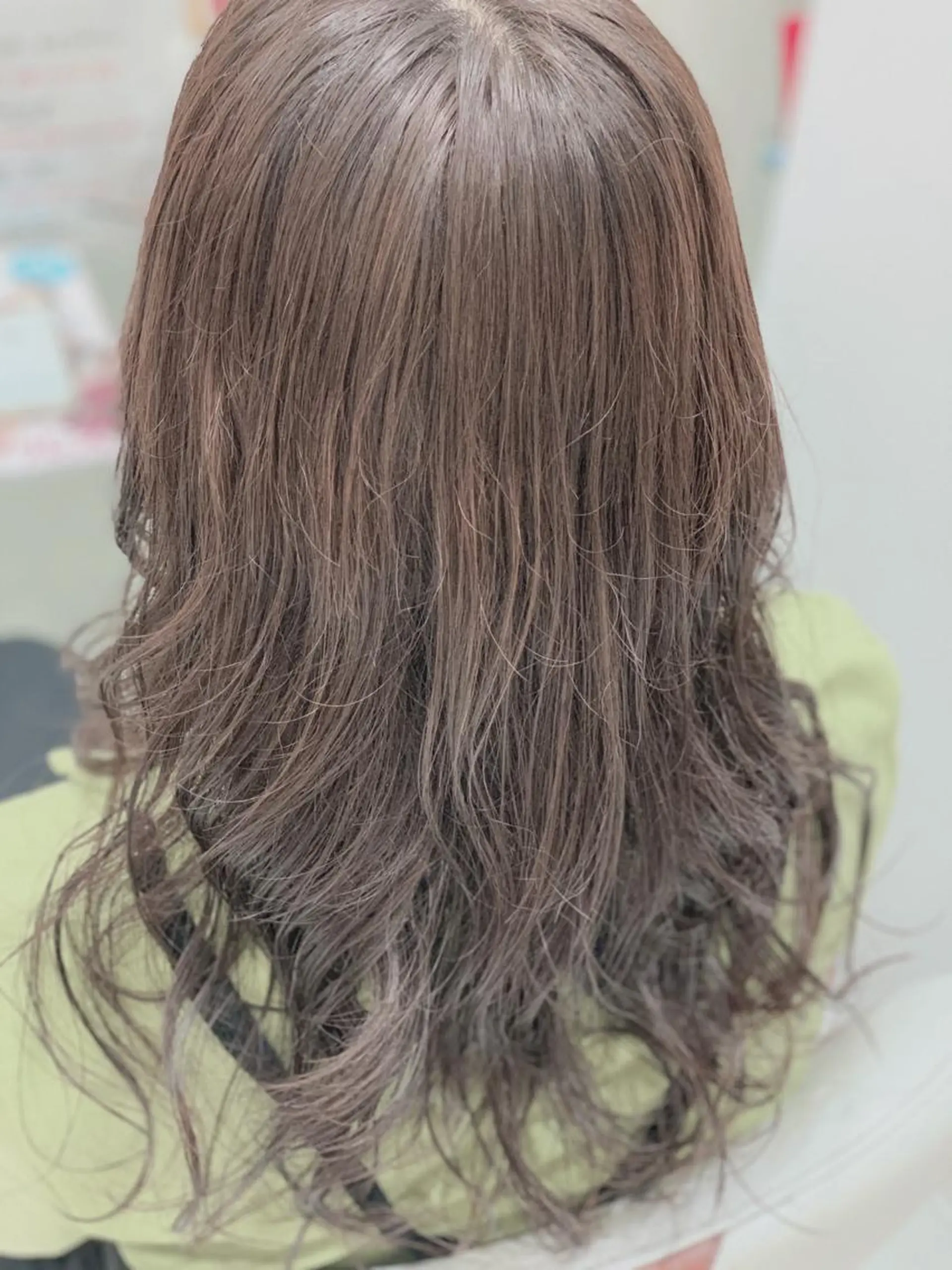 セミロング セミロングパーマ 金井 郁弥のヘアスタイル