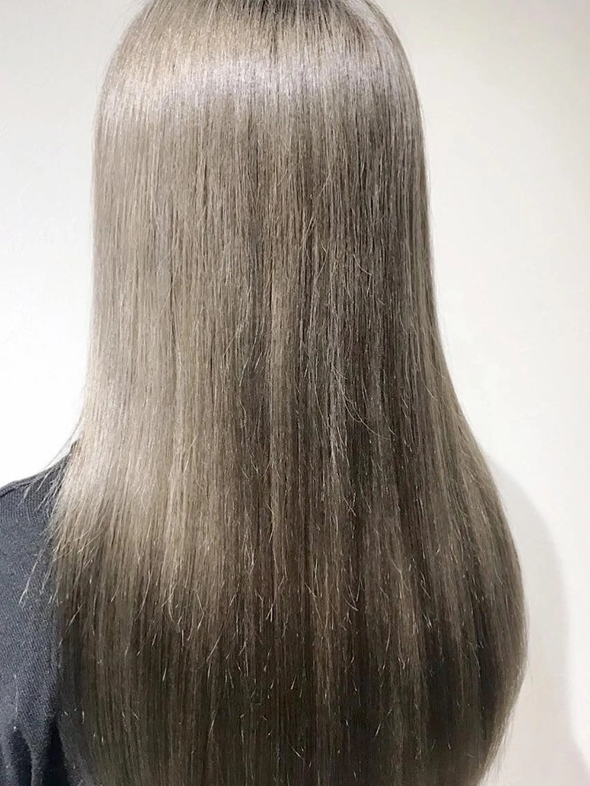 ロング カラー パーマ ヘアアレンジ レミーエクステ大阪 Device梅田のヘアスタイル