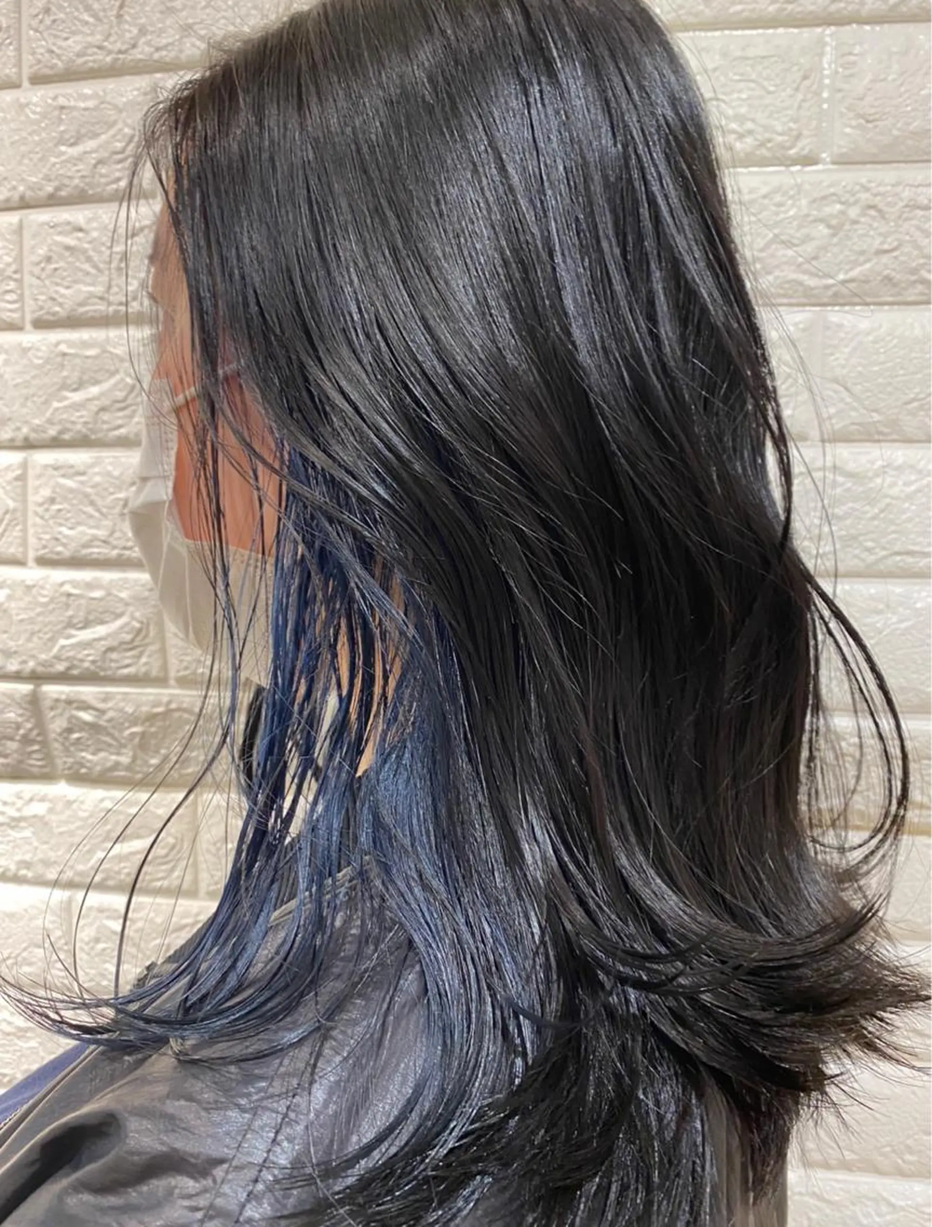 セミロング カラー イヤリングカラー インナーカラー レイヤーカット ✨BASSA 【高田馬場】✨のヘアスタイル