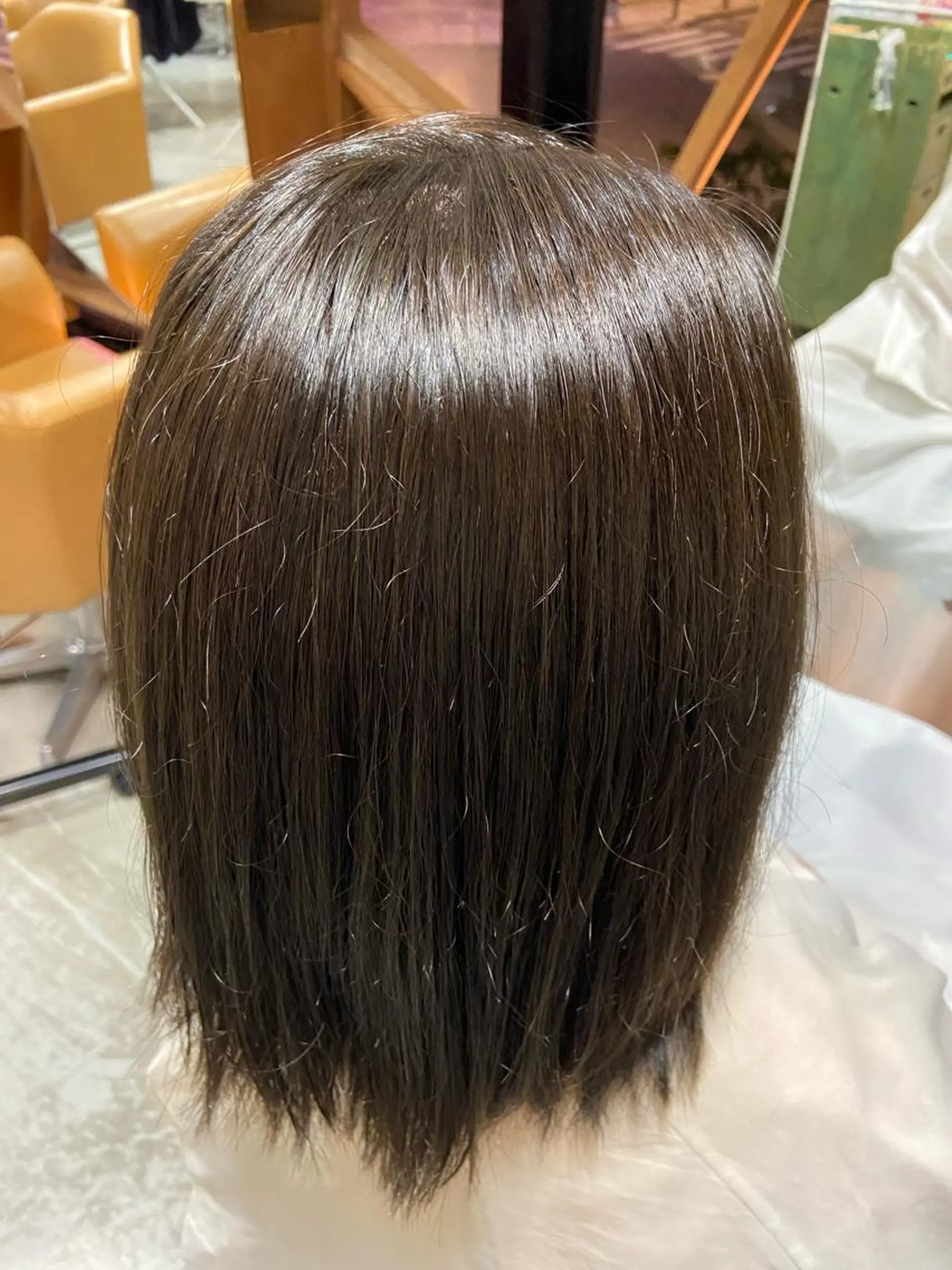 ミディアム カラー 竹谷 奈津実のヘアスタイル