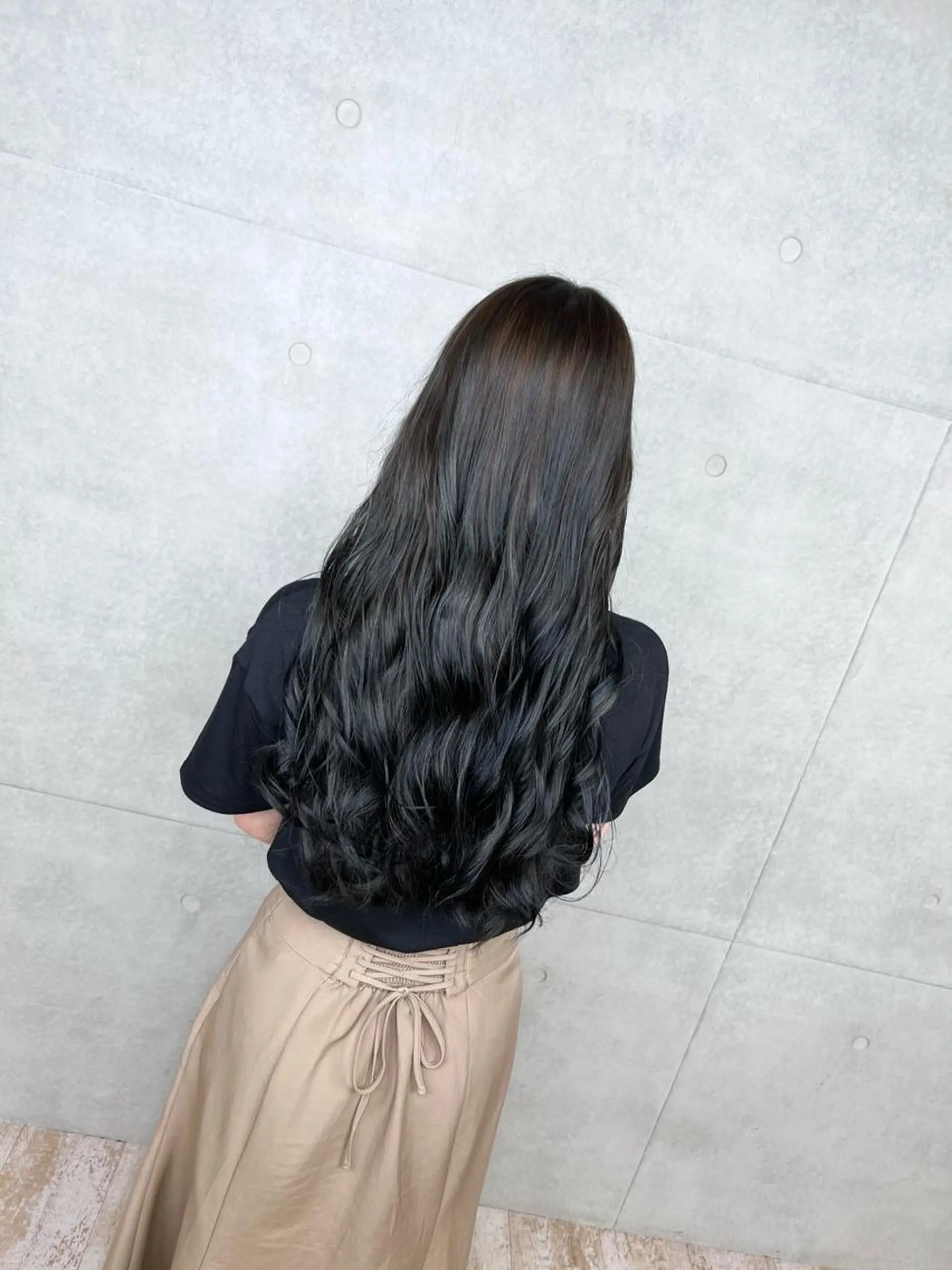 ロング ヘアカラー トリートメント ブリーチしたのに 色持ち1.5ヶ月のヘアスタイル