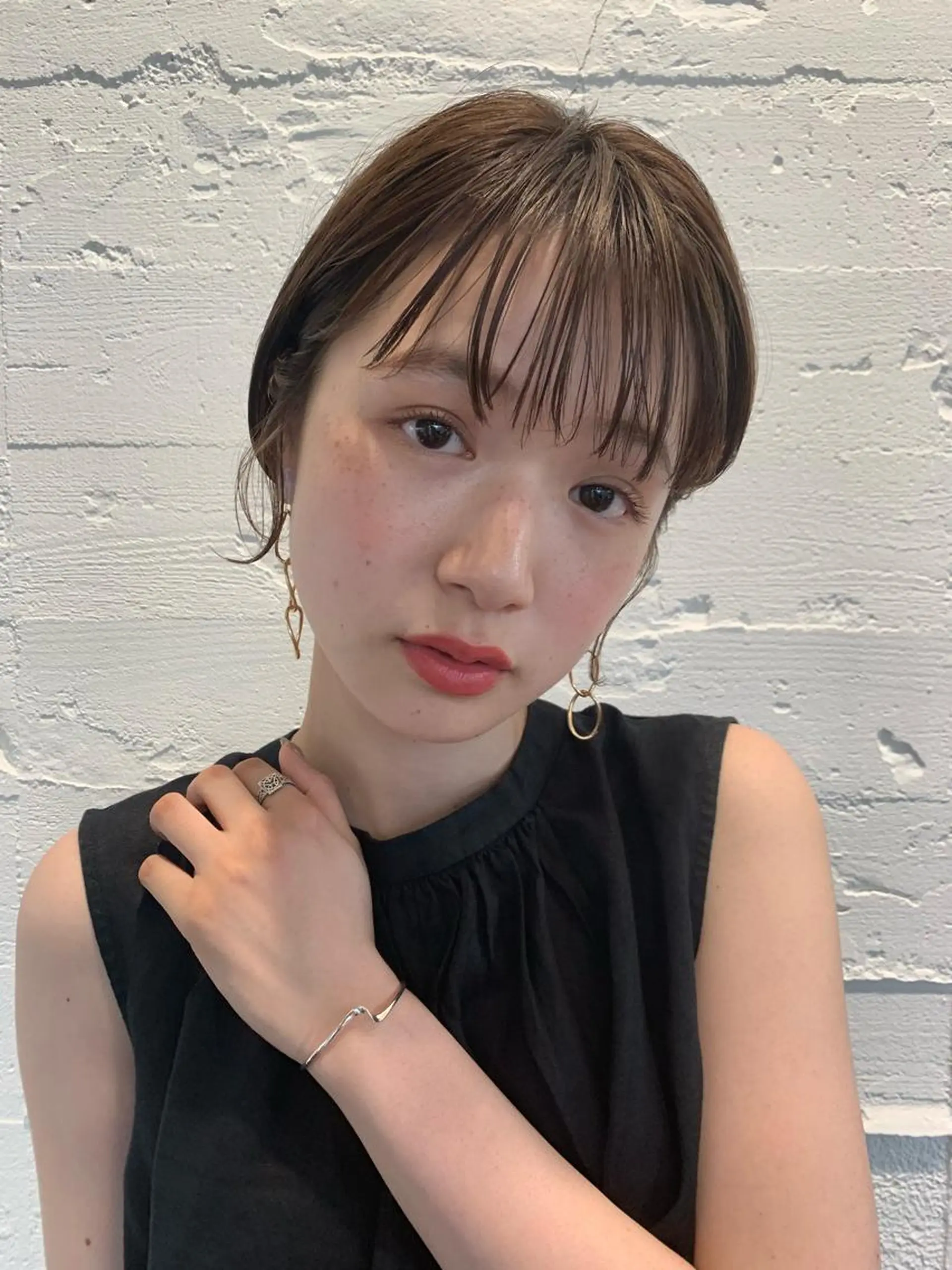 ショート カット ヘアカラー トリートメント 柔らか透け感カラー 🌿ムロヤリョウスケのヘアスタイル