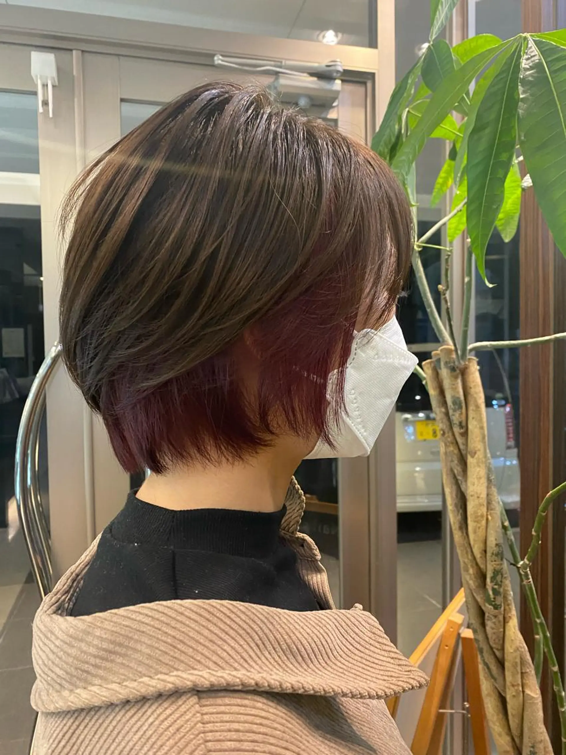 ショート アッシュ 鈴木 千恵子のヘアスタイル