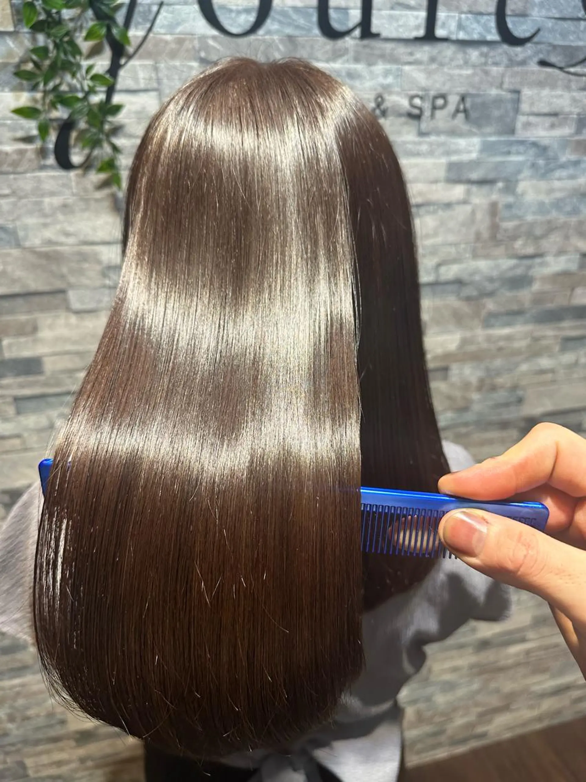 ロング カラー カット ヘアカラー トリートメント ヘッドスパ youres hair 東口店所属・🌸ULTOWA🌸 髪質改善/縮毛/店長のヘアスタイル