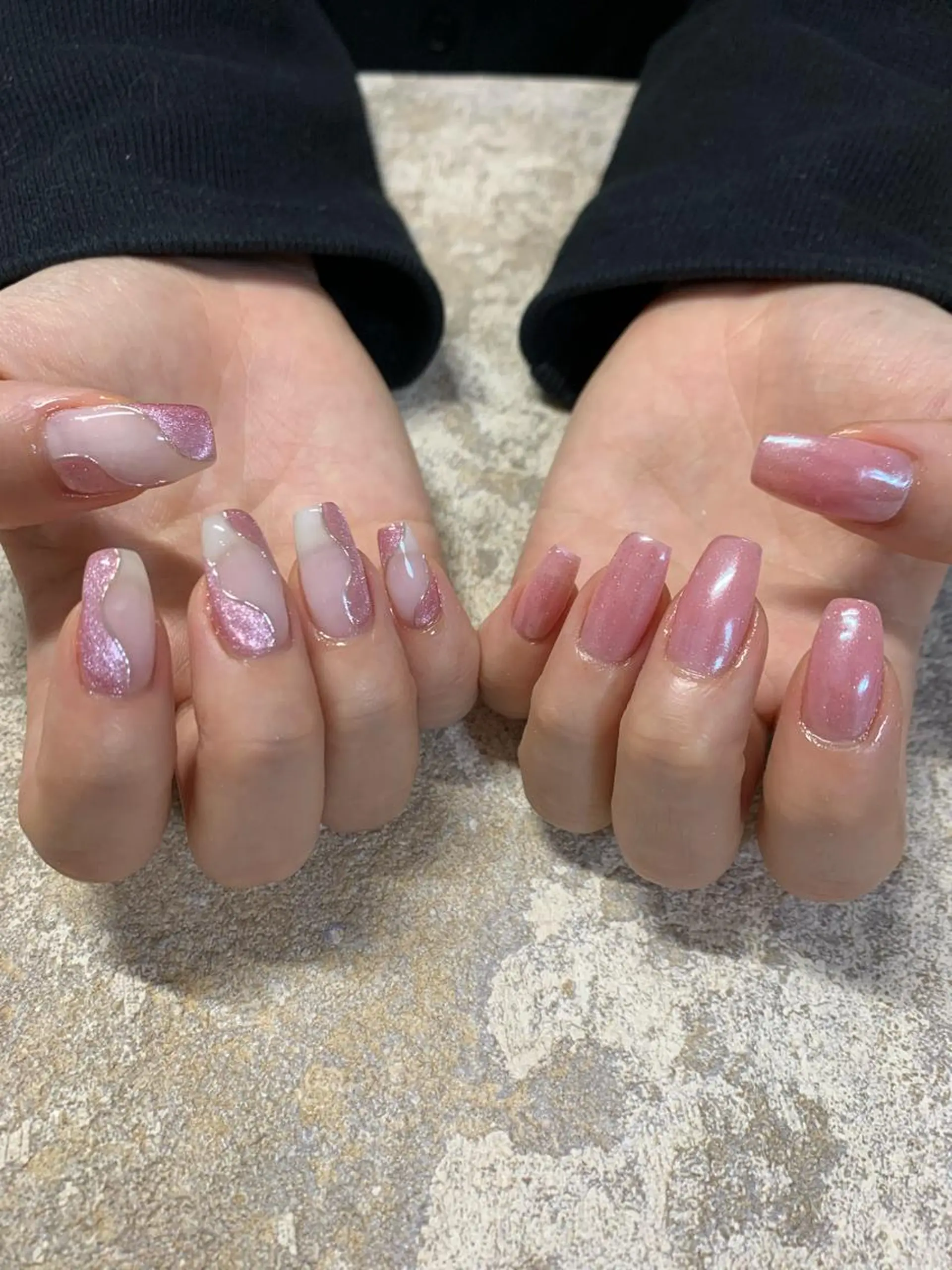 ミディアム ハンドネイル ハンドケア Kono Nanamiのネイルデザイン