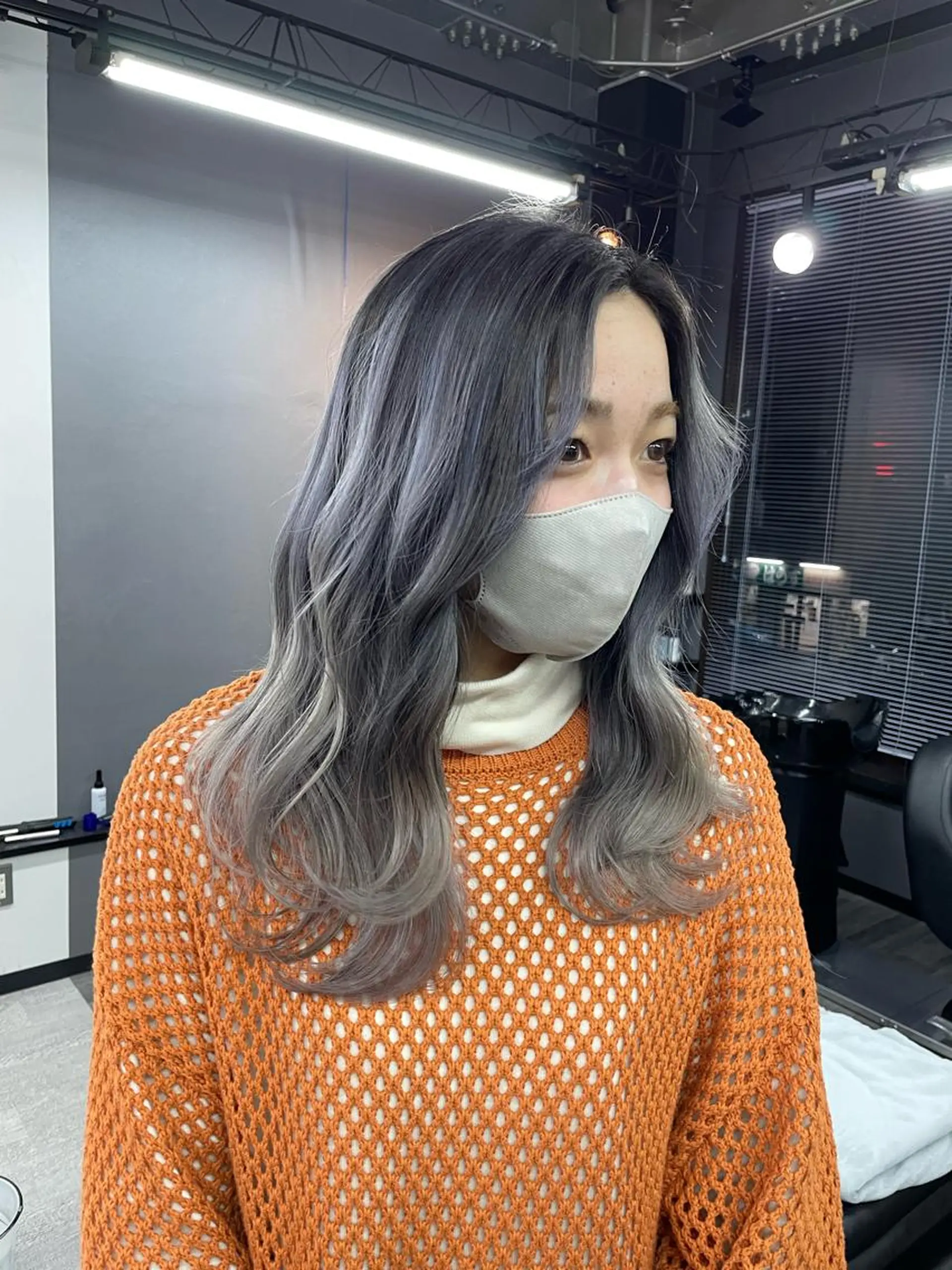 カラー バレイヤージュ グラデーションカラー ハイライトカラー オノ アカネのヘアスタイル