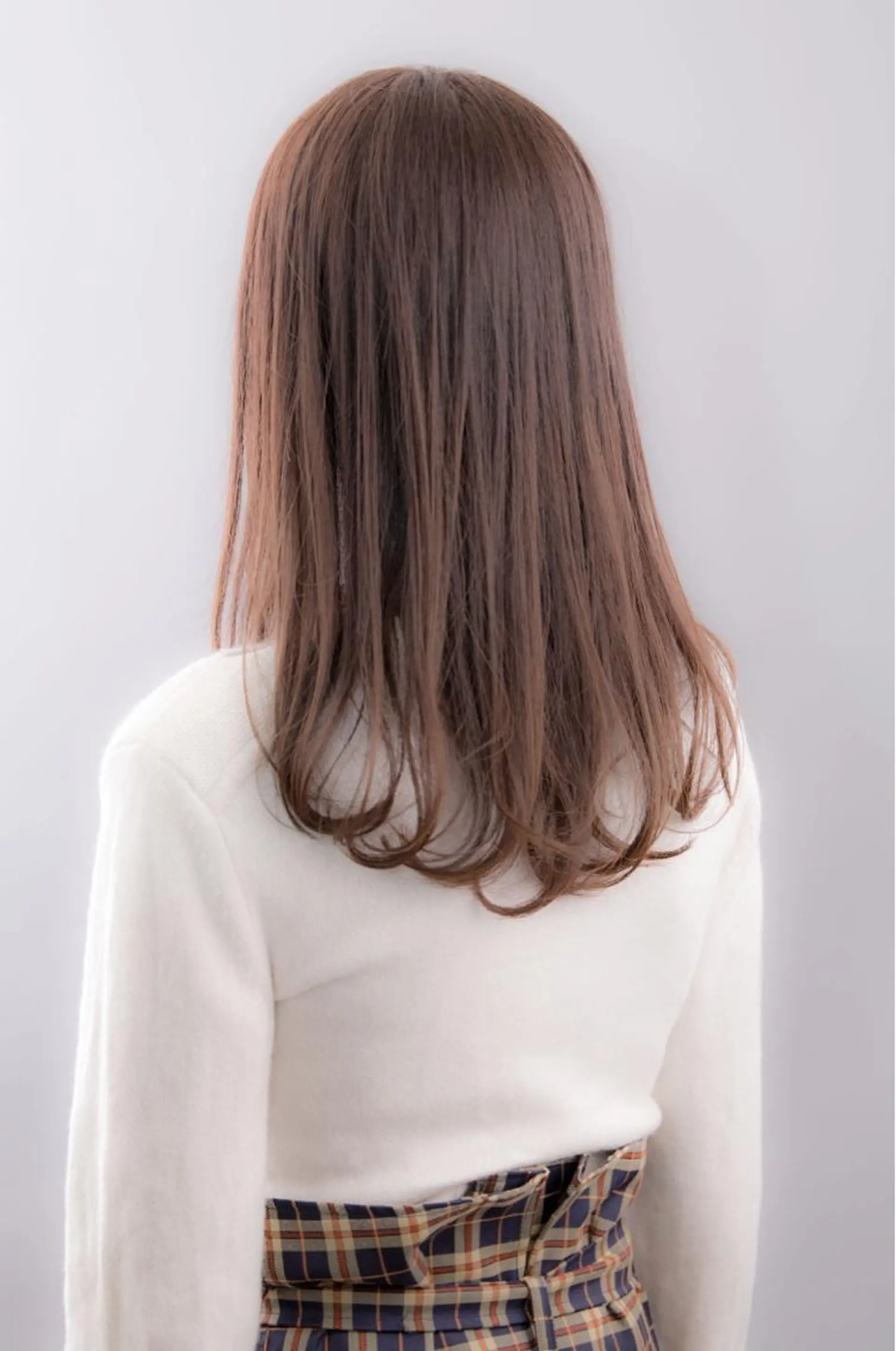セミロング カラー ベージュカラー ミルクティーベージュ カット ヘアカラー トリートメント 中村 研介のヘアスタイル