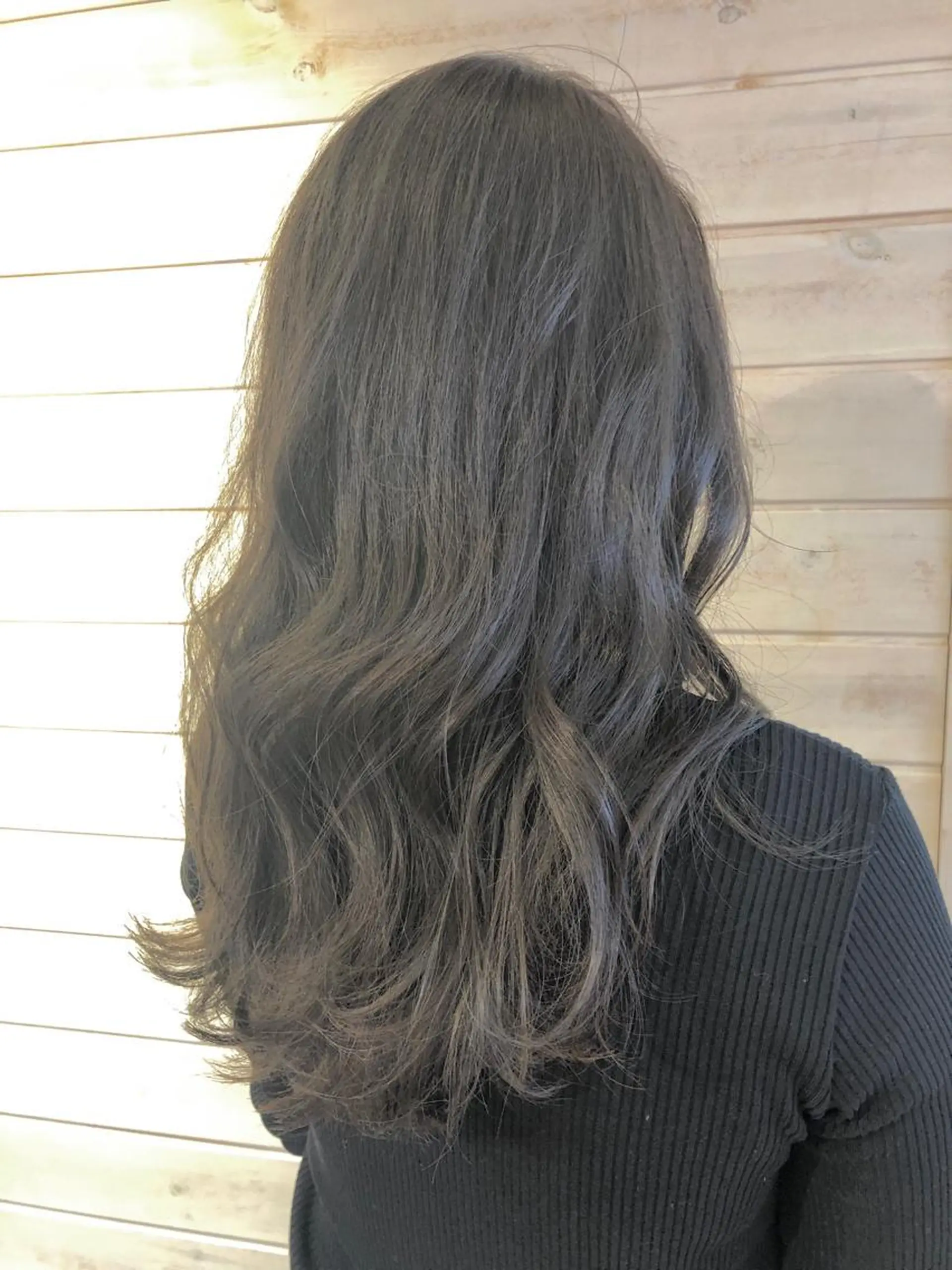 ロング カラー さかい なつみのヘアスタイル